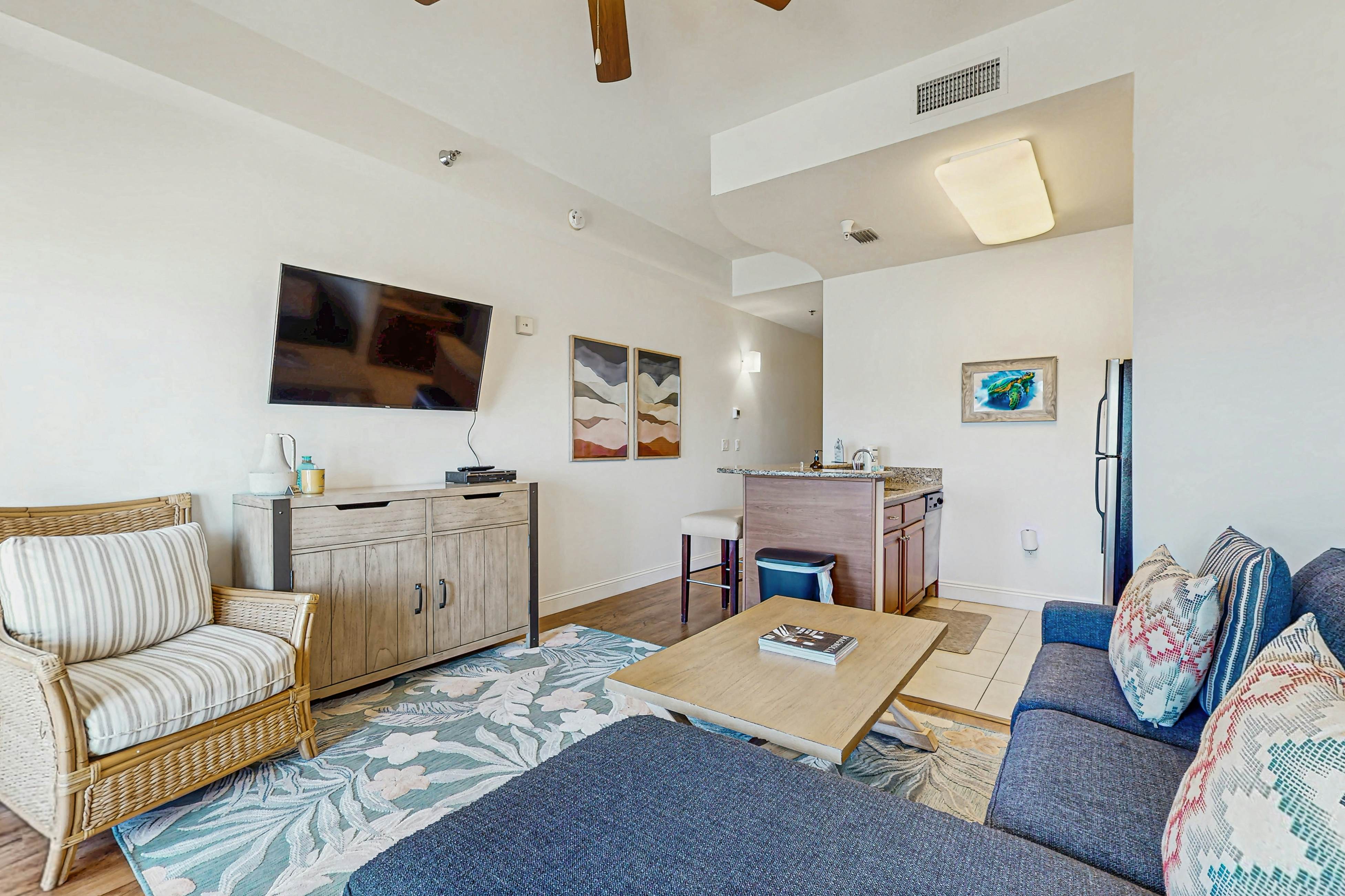 Carillon Beach Inn 102