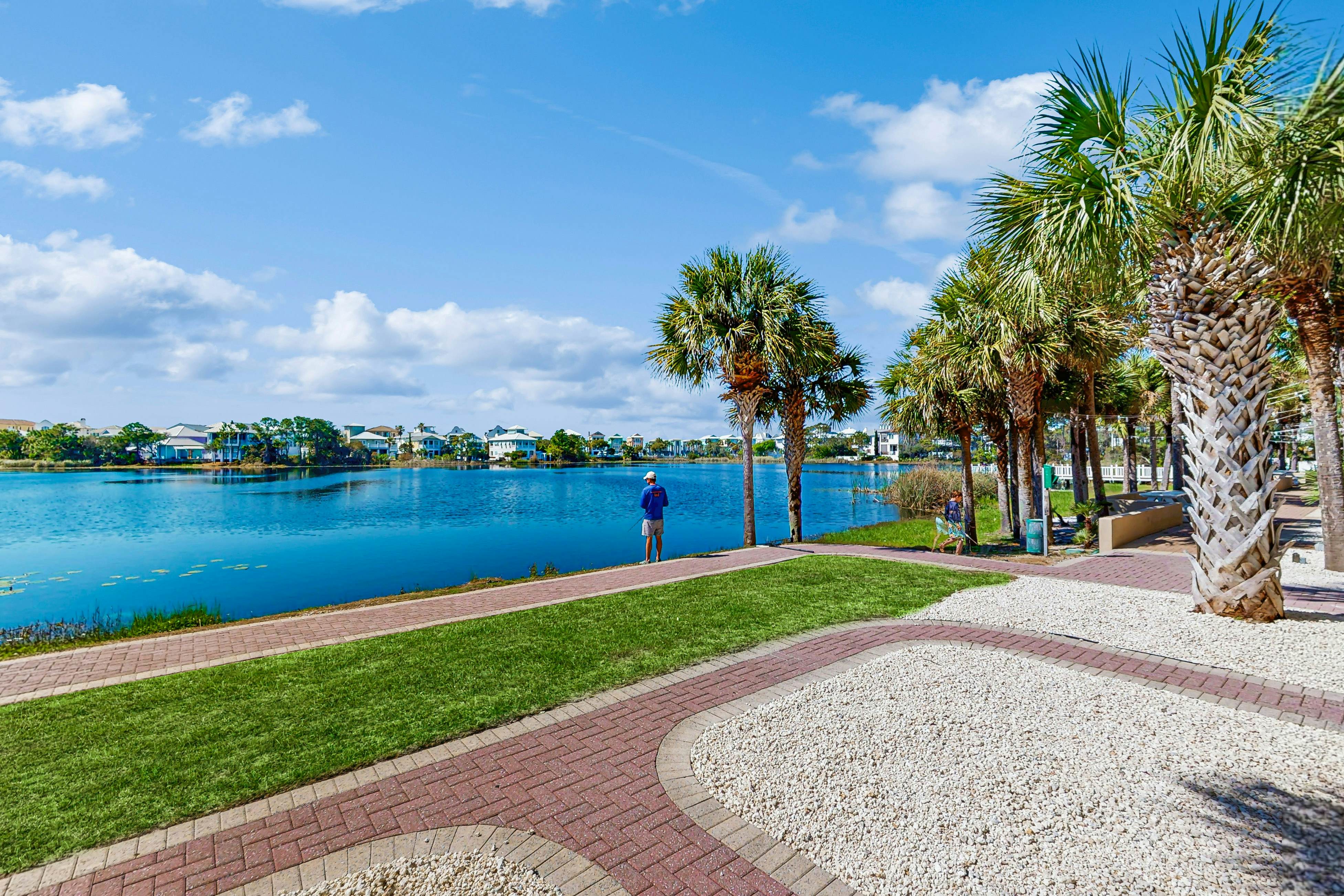 Carillon Beach Inn 102