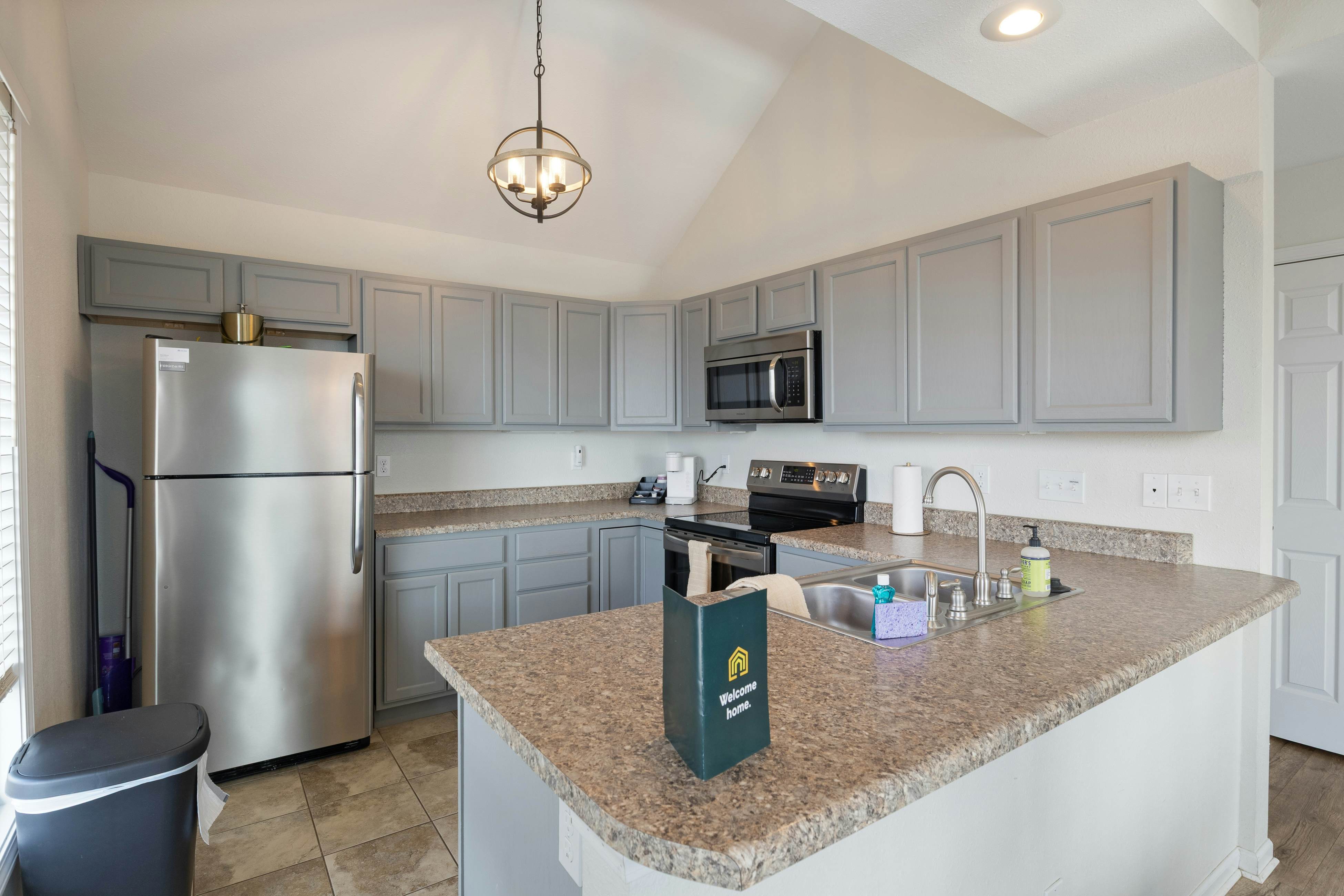 Christmas Hideaway Gold Room