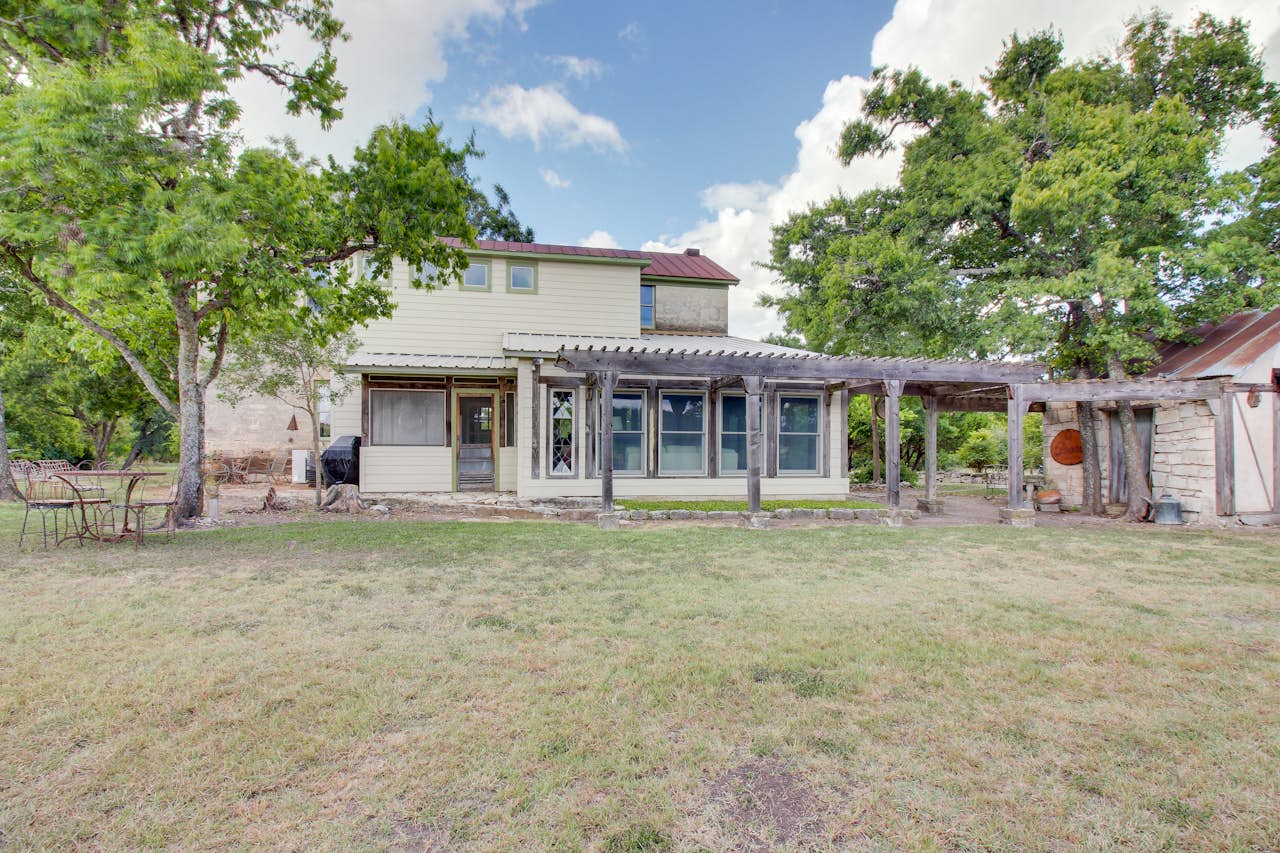 LoVeta's Inn on North Grape Creek 3 BD Vacation Rental in