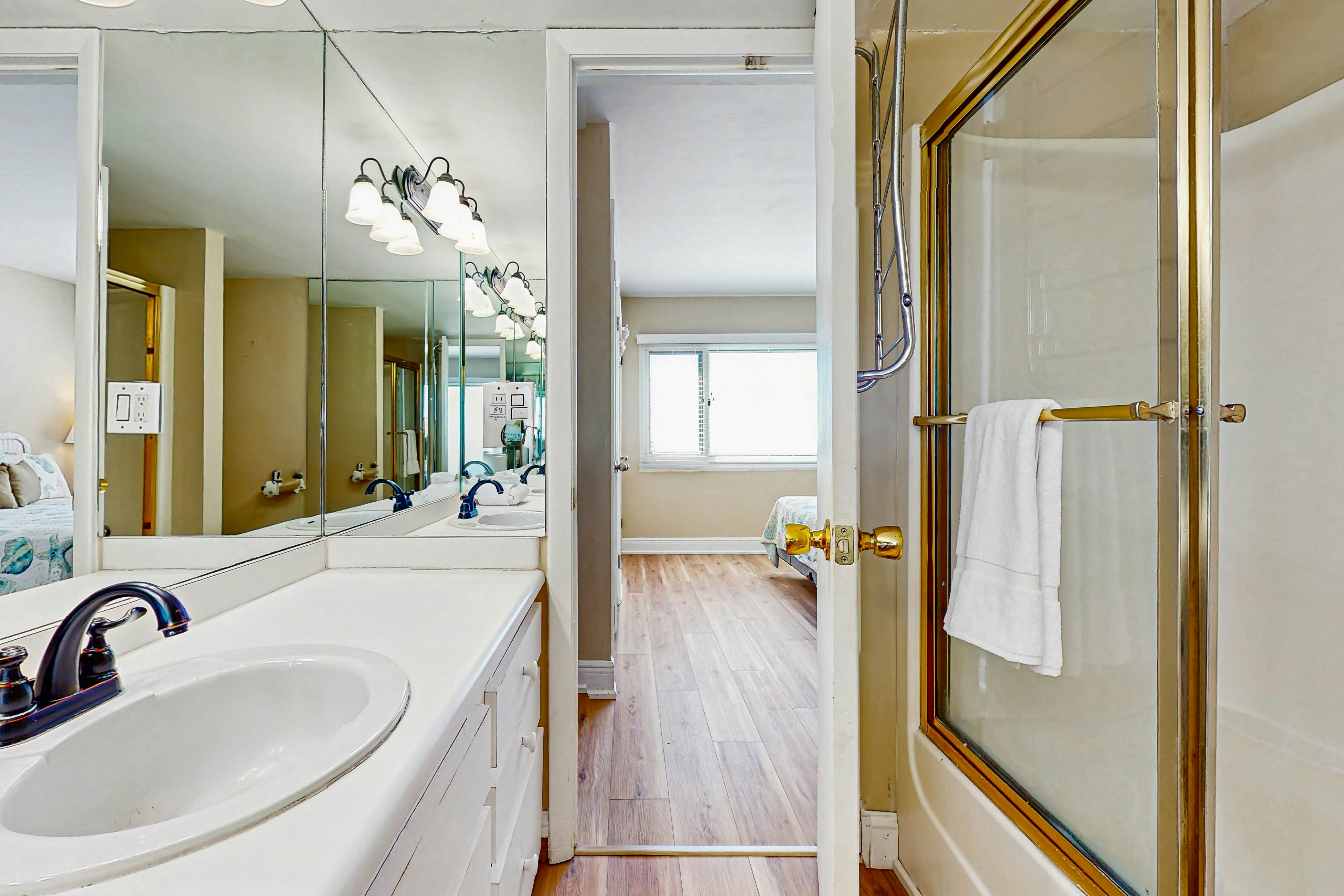 Pinnacle Port B1 605