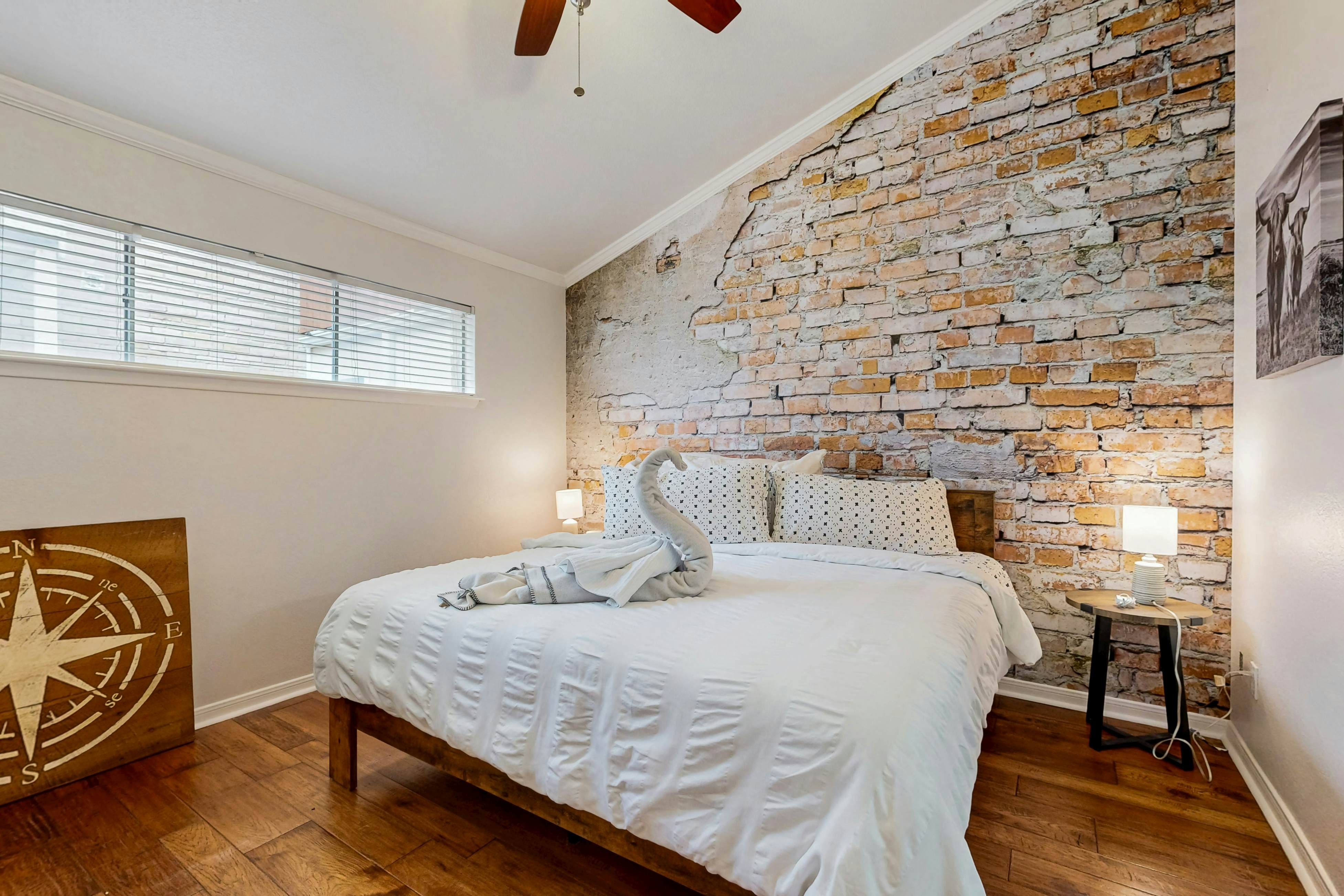 Austin Lakeside Getaway