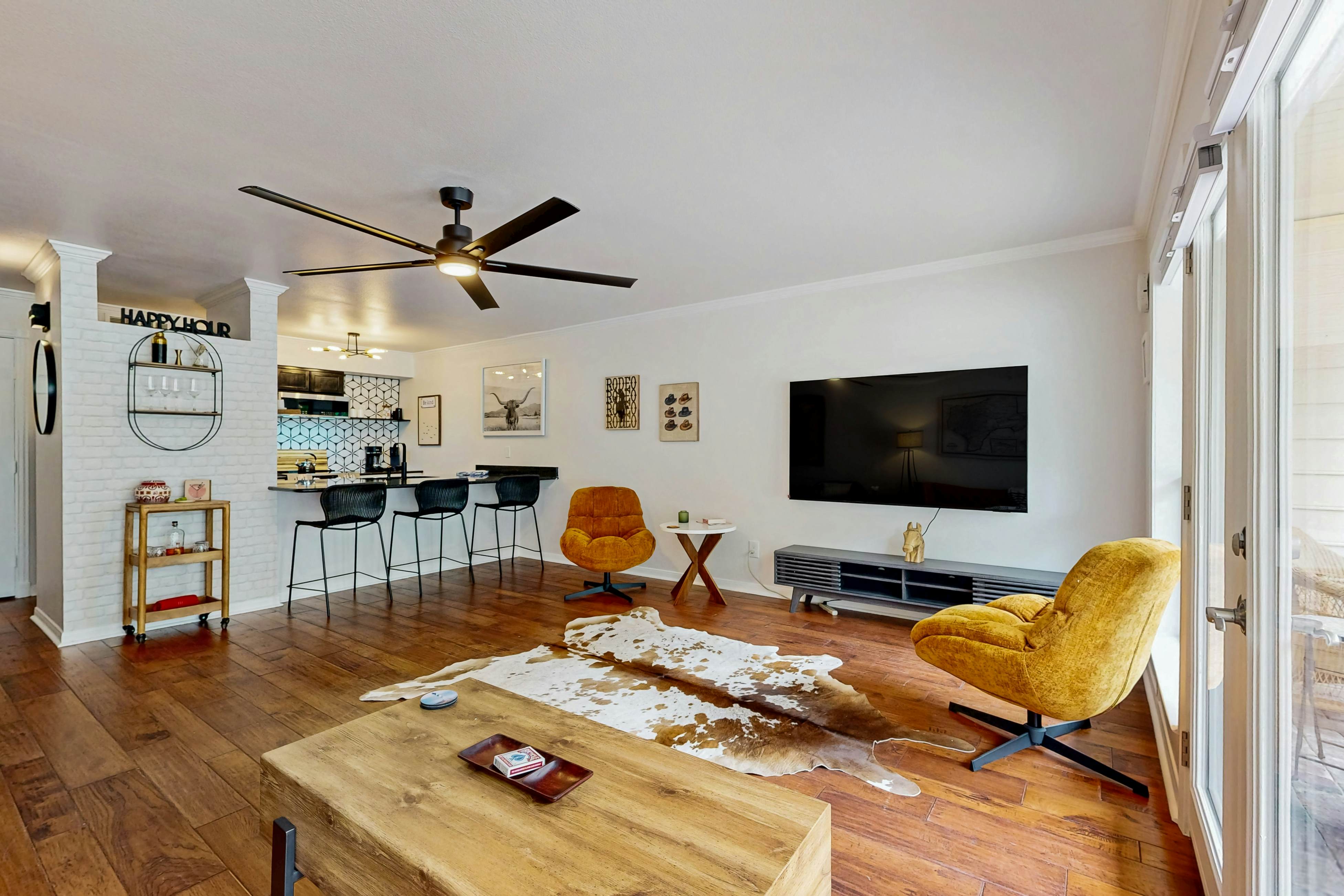 Austin Lakeside Getaway