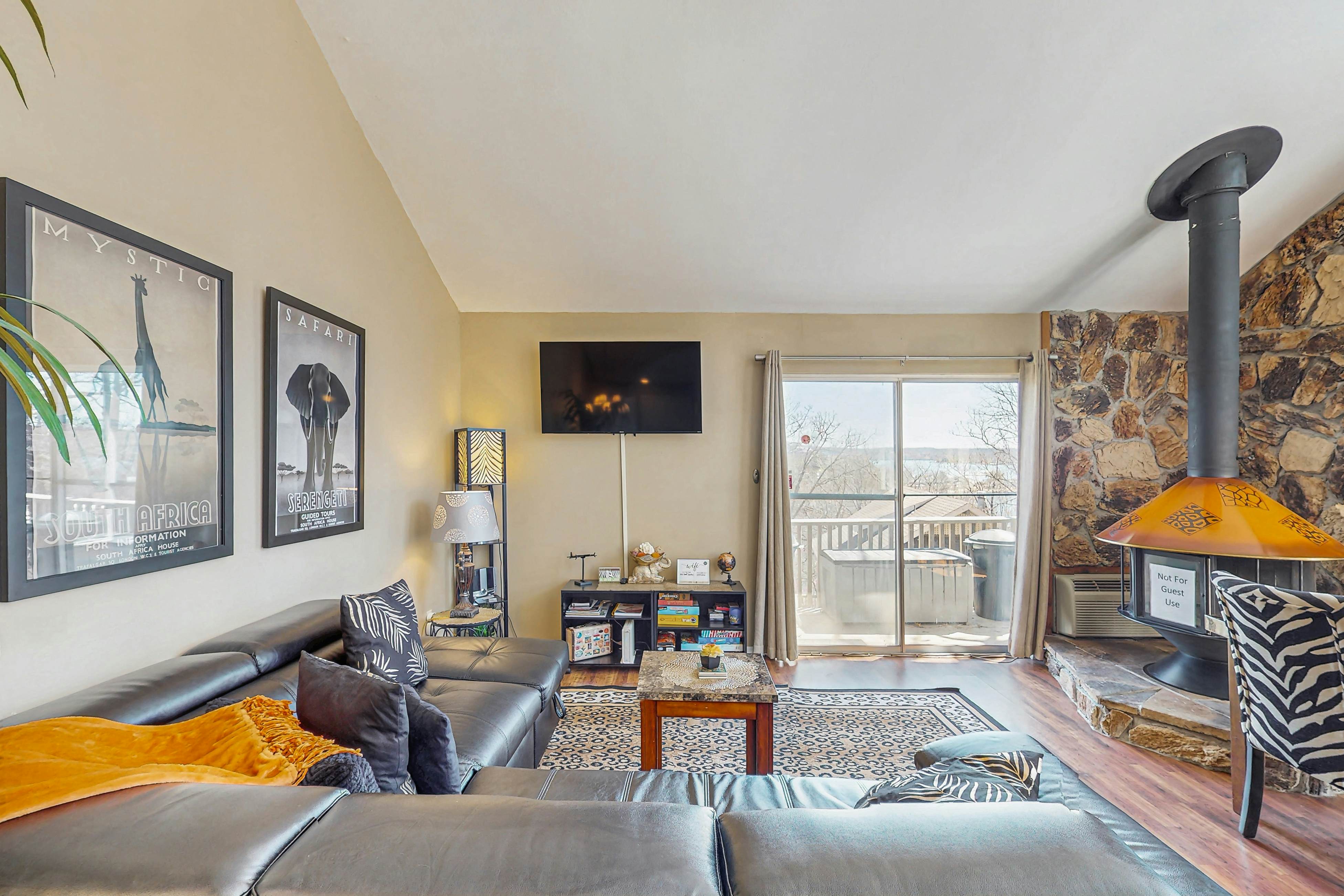 Joburg Suite at the Safari Lodge