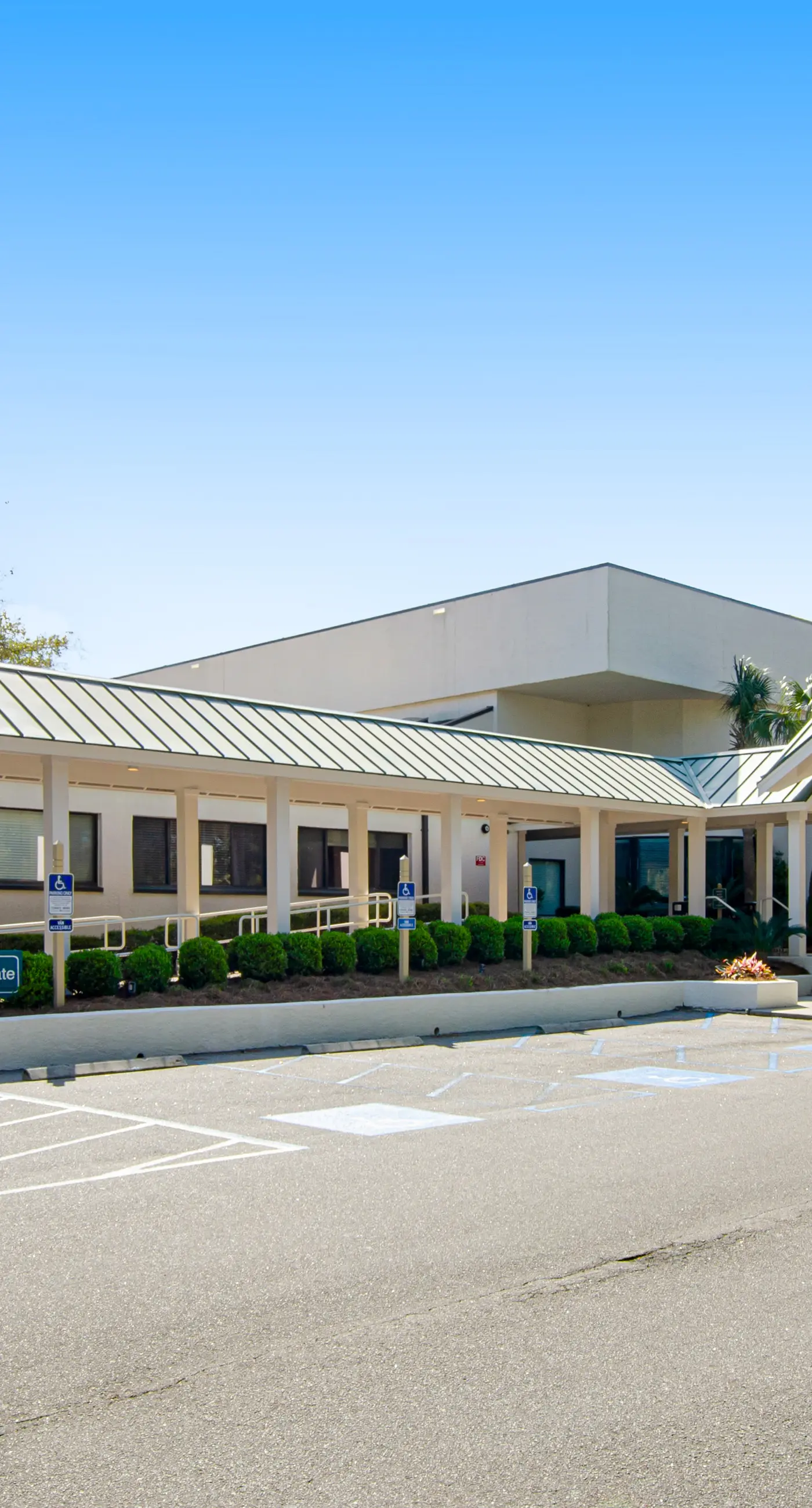 HH Beach & Tennis 322AR