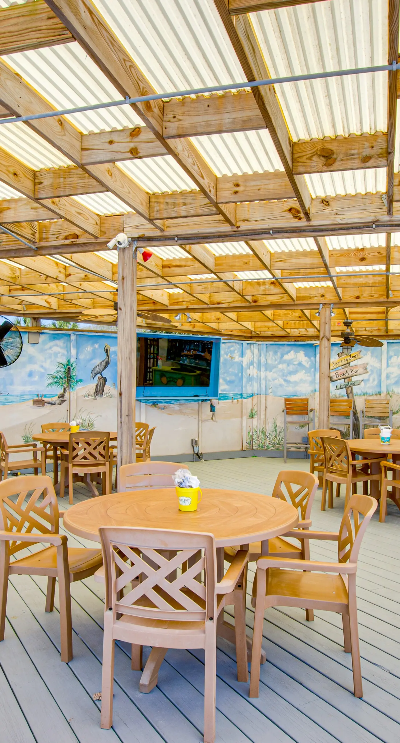 HH Beach & Tennis 322AR