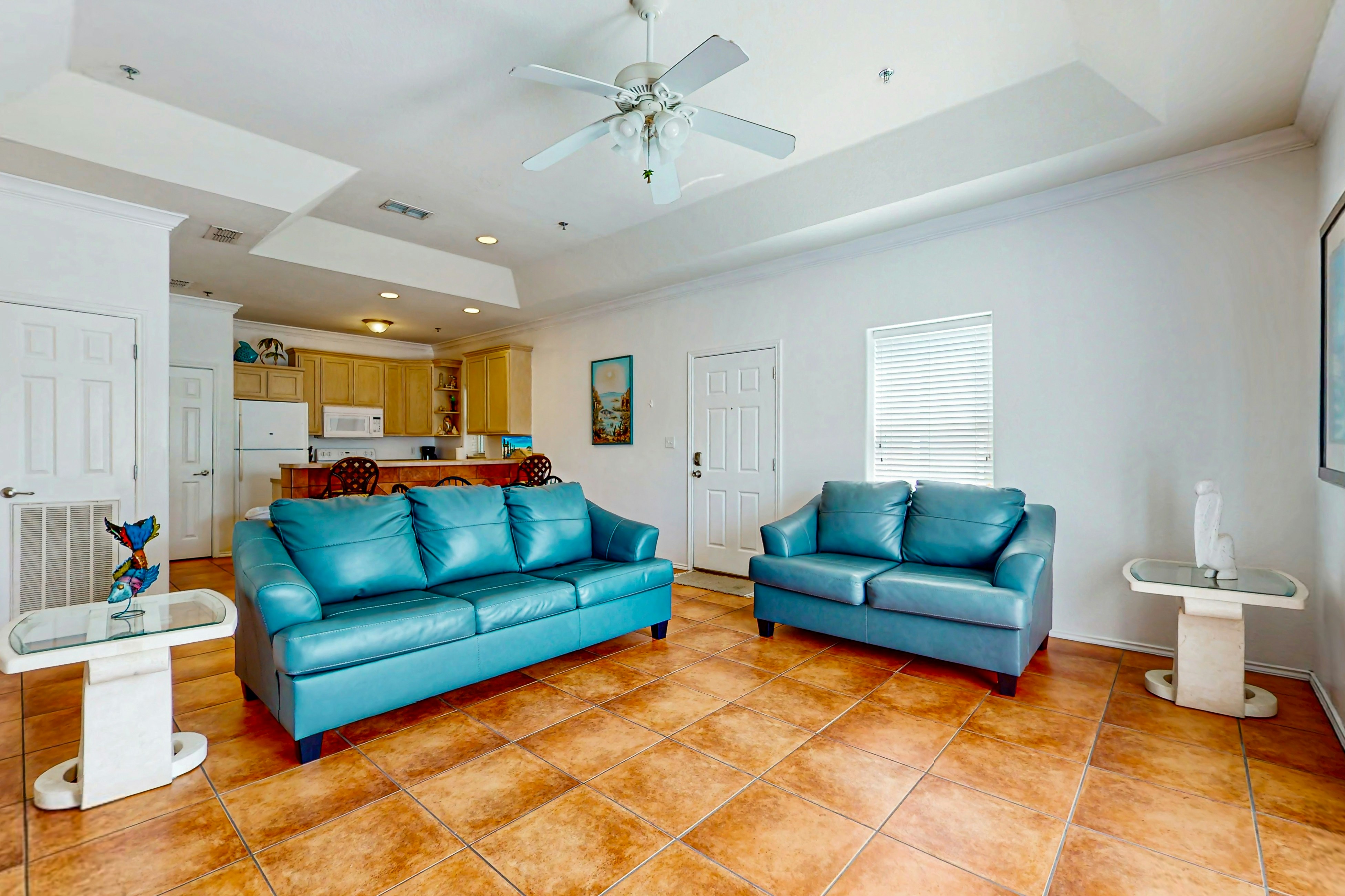 Las Puertas Condominiums 201