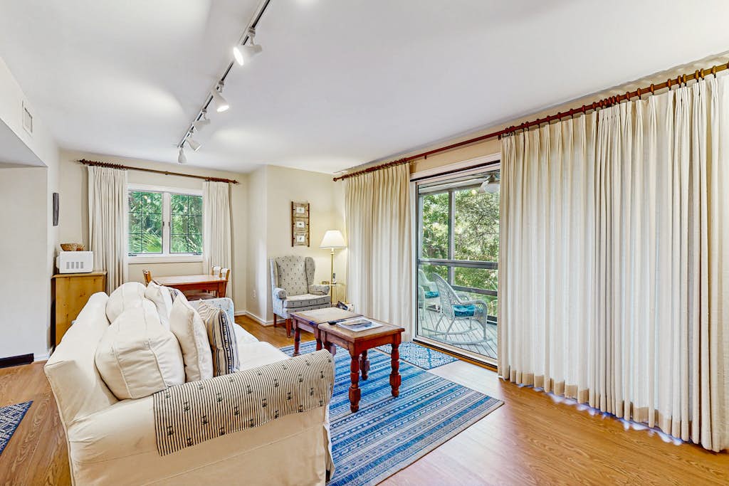 First floor villa with lagoon views within walking distance to the beach/parks — Kiawah Island, SC — vacation rental