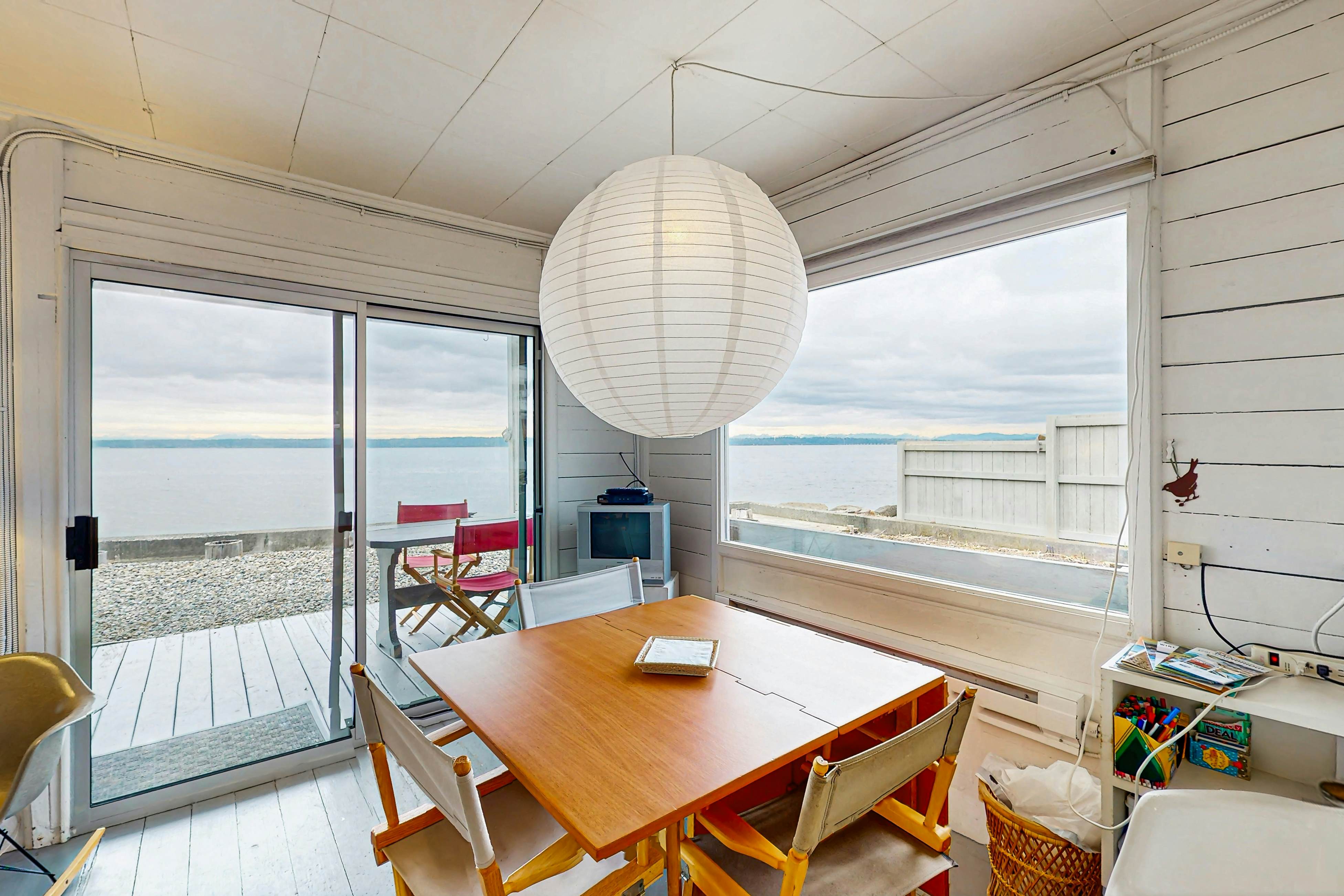 Historic Shore Cottage