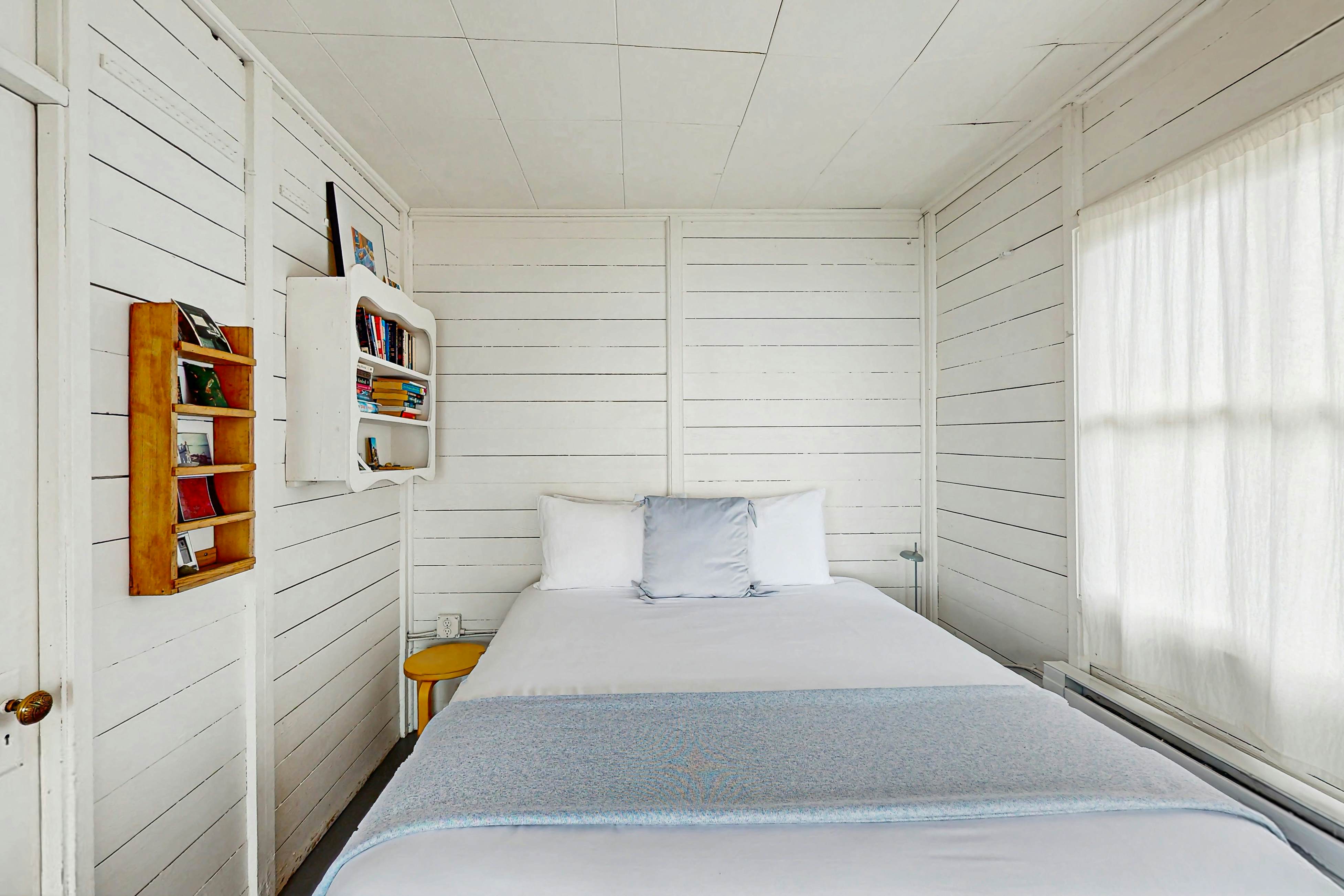 Historic Shore Cottage