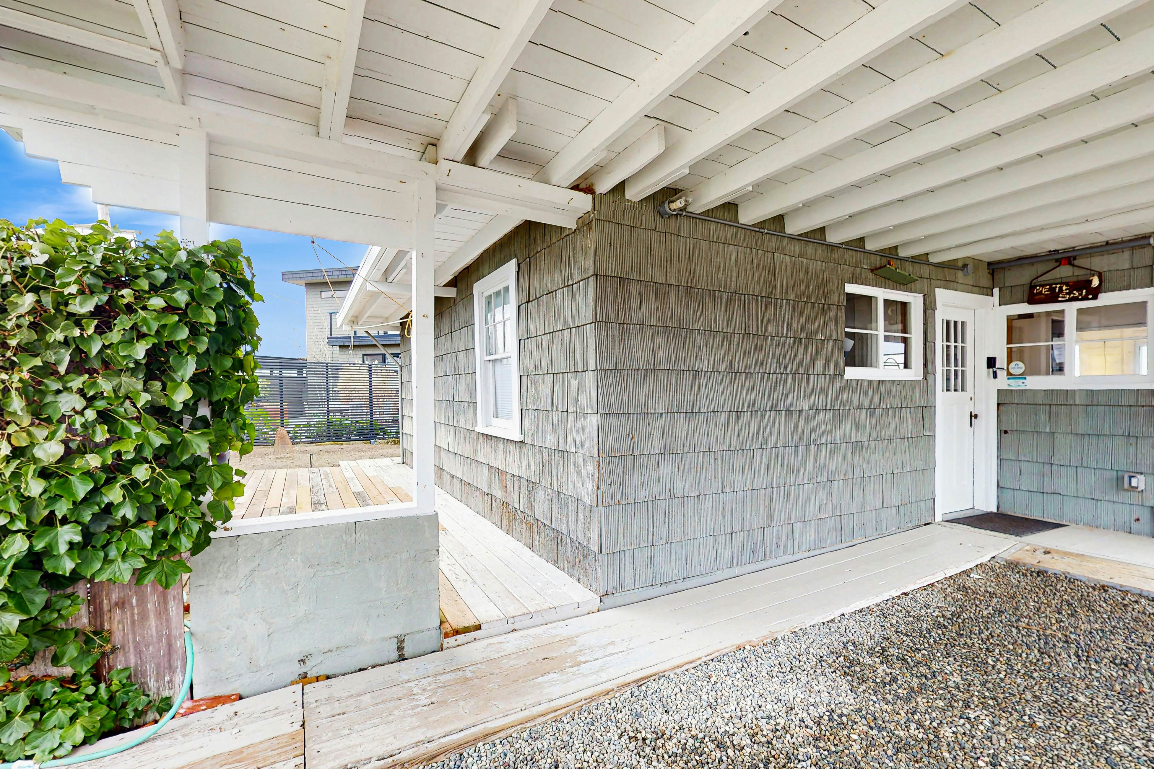 Historic Shore Cottage