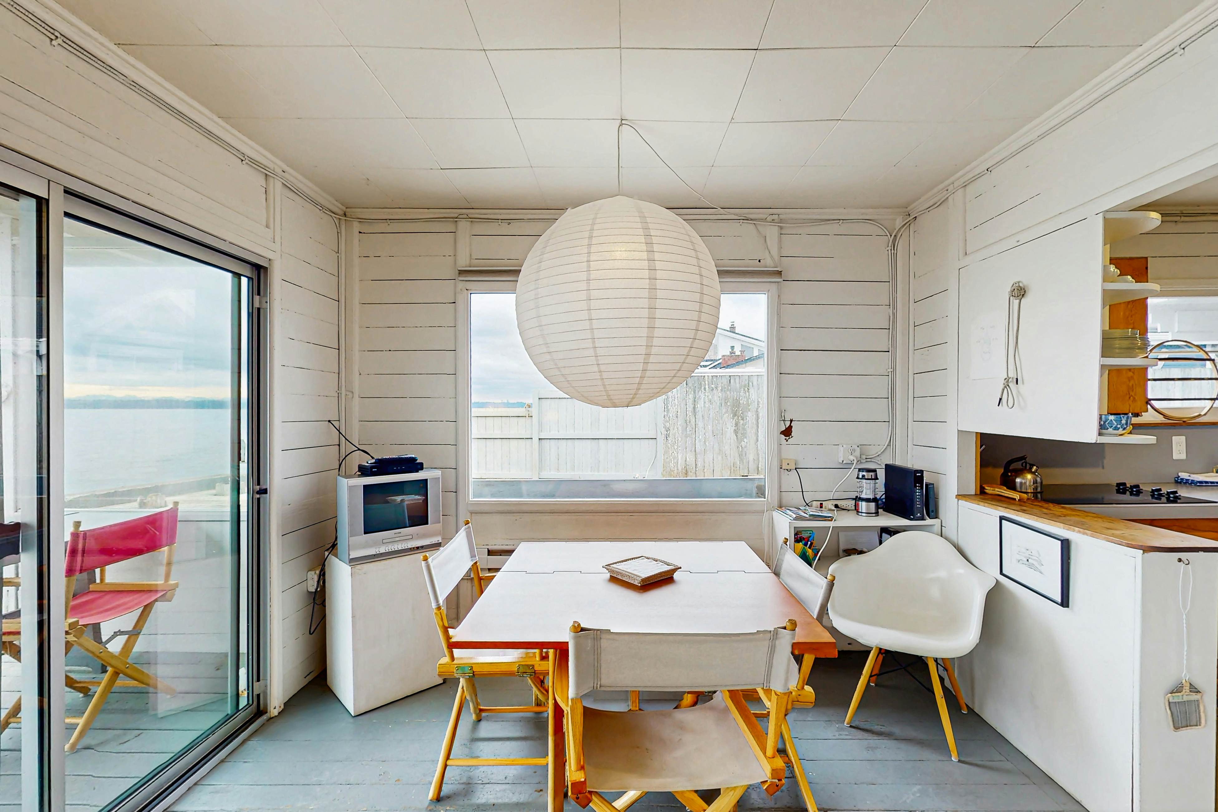 Historic Shore Cottage