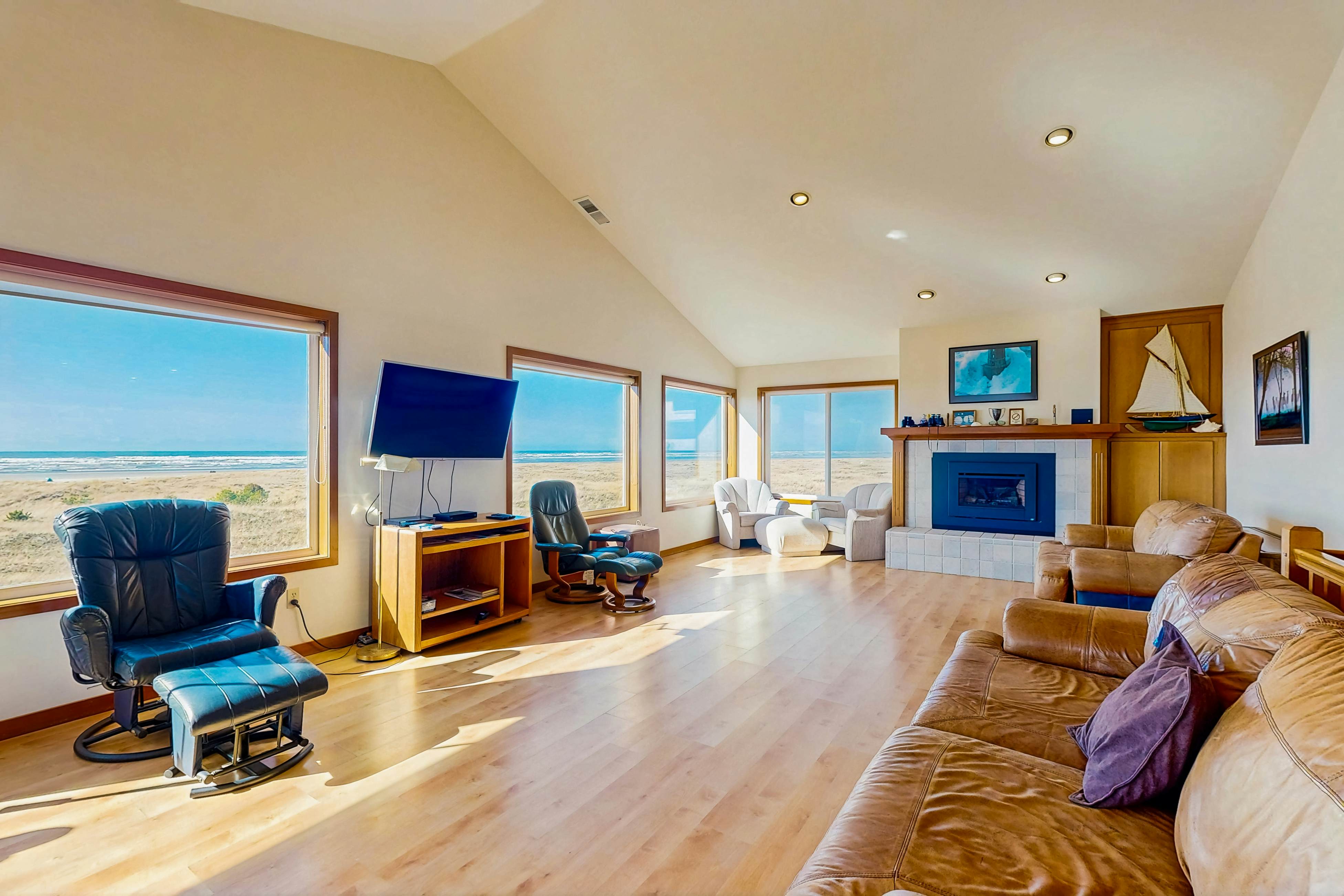 Frannie's Beachfront