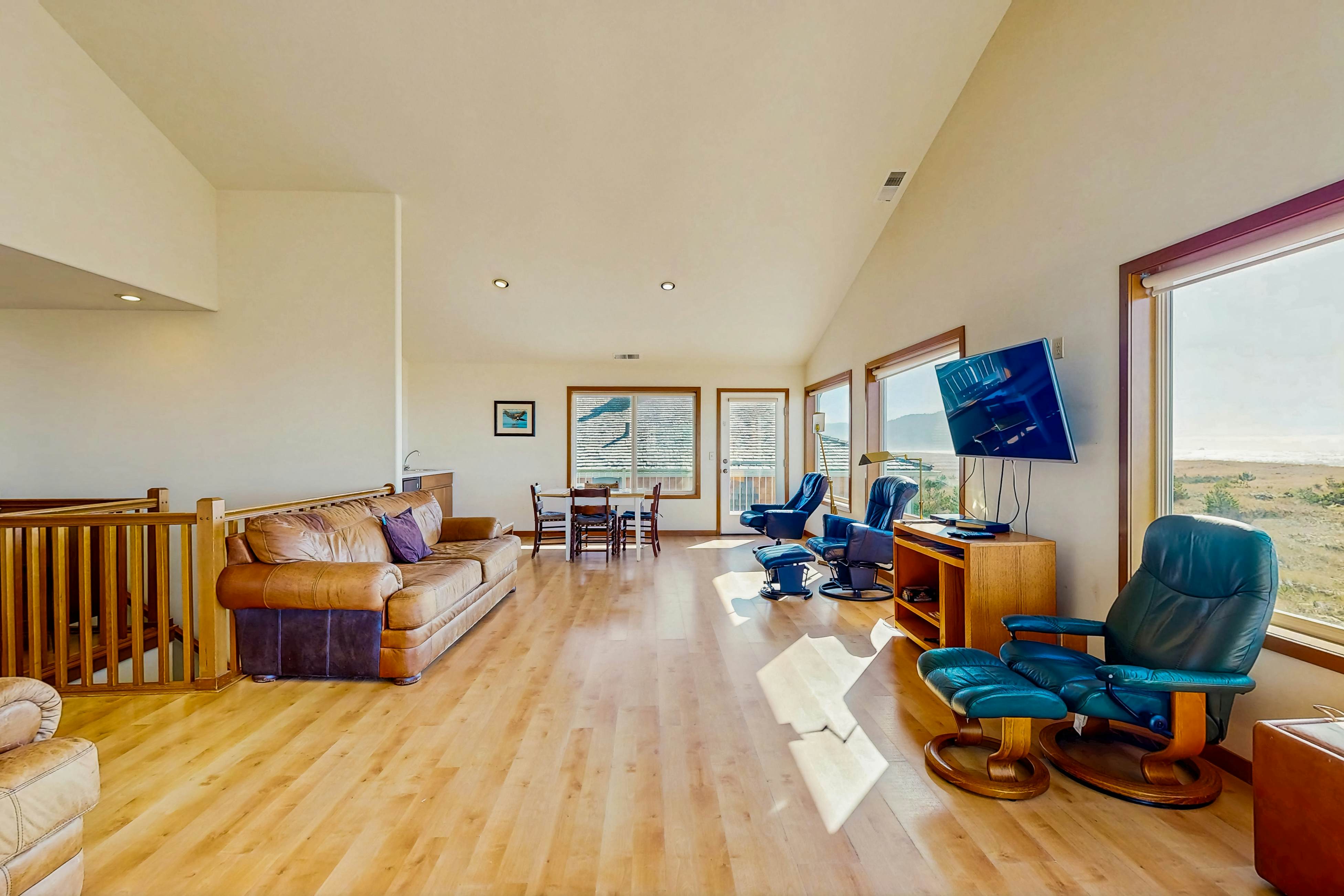 Frannie's Beachfront