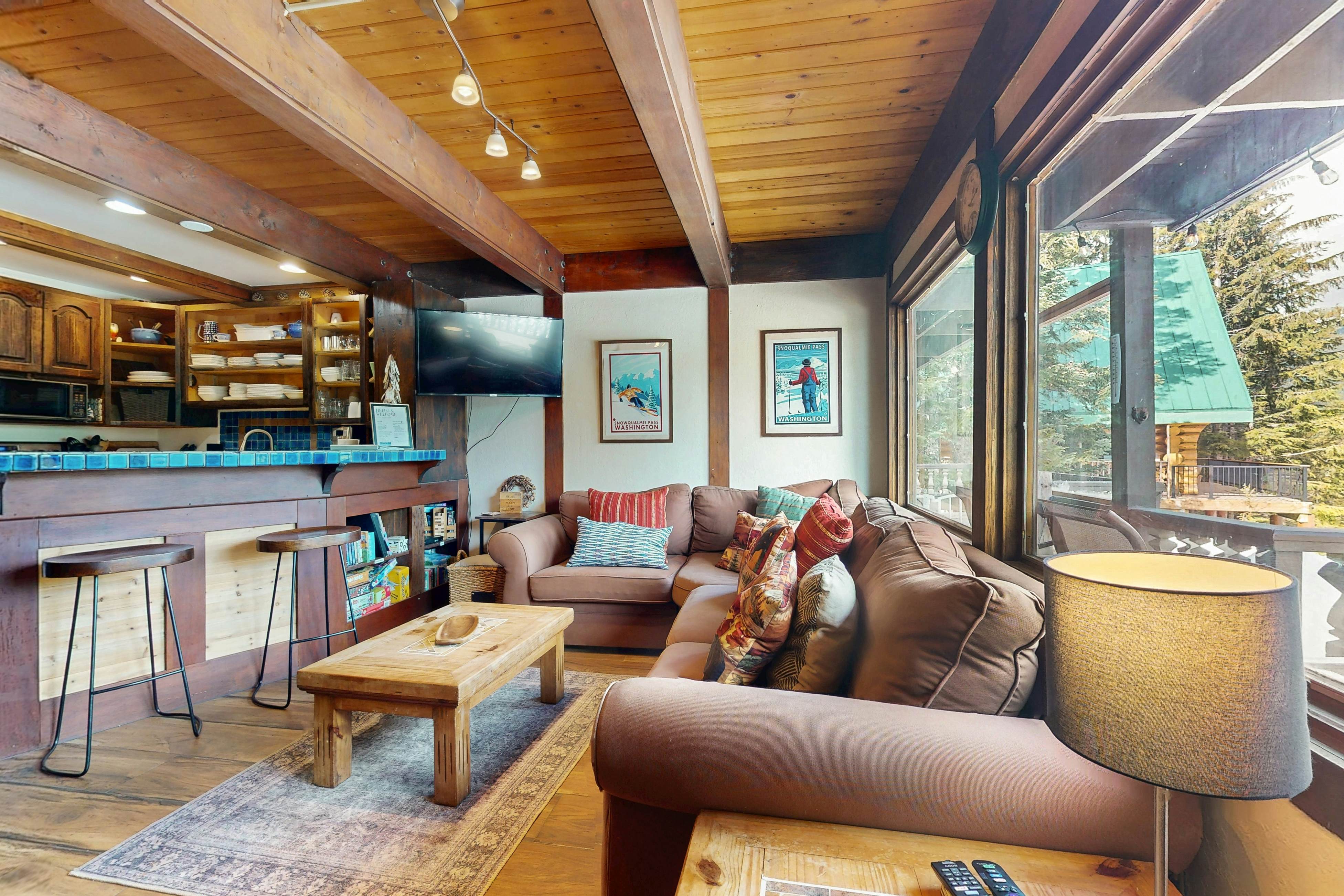 Hyak Duplex Cabin