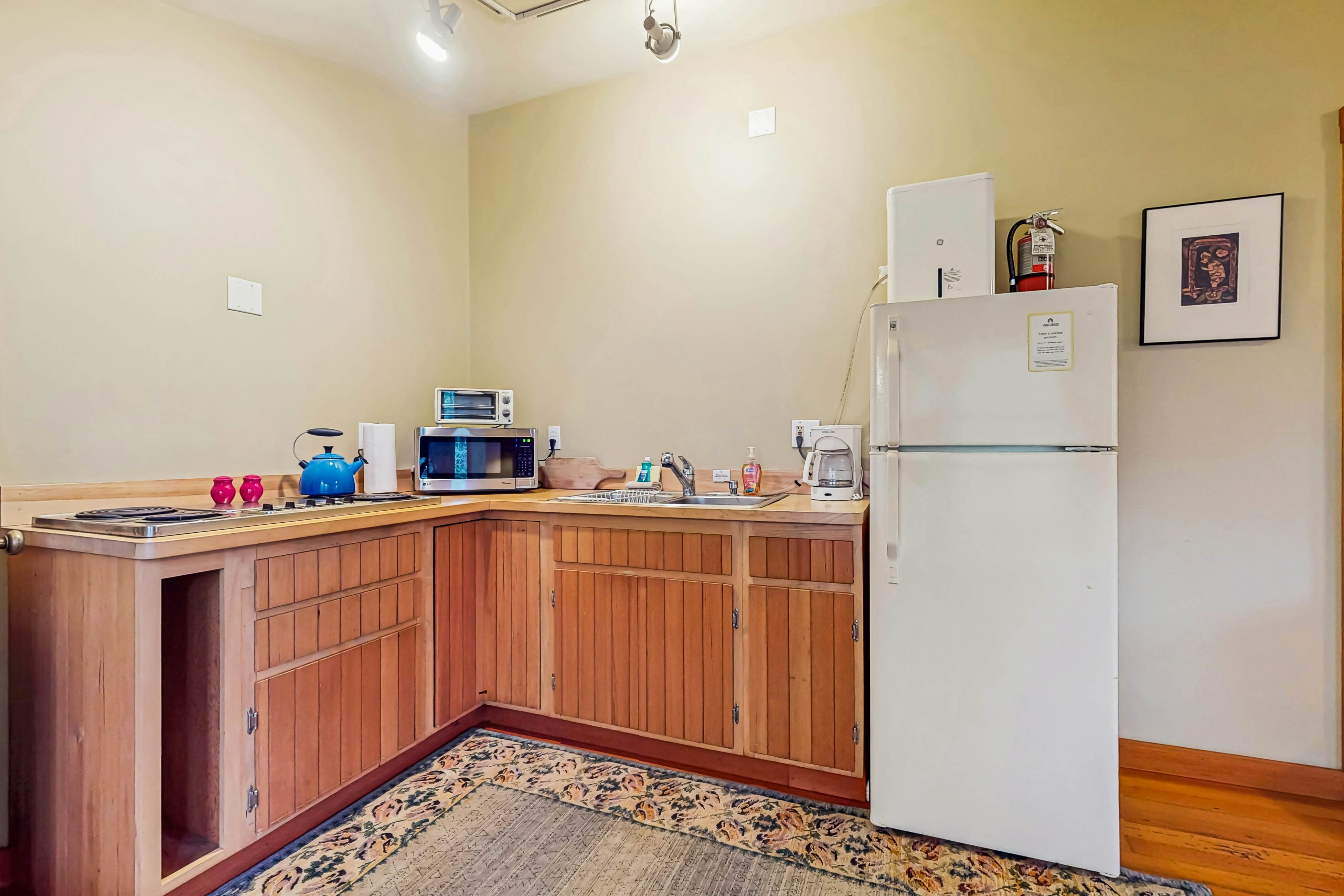 Island Artist Studio