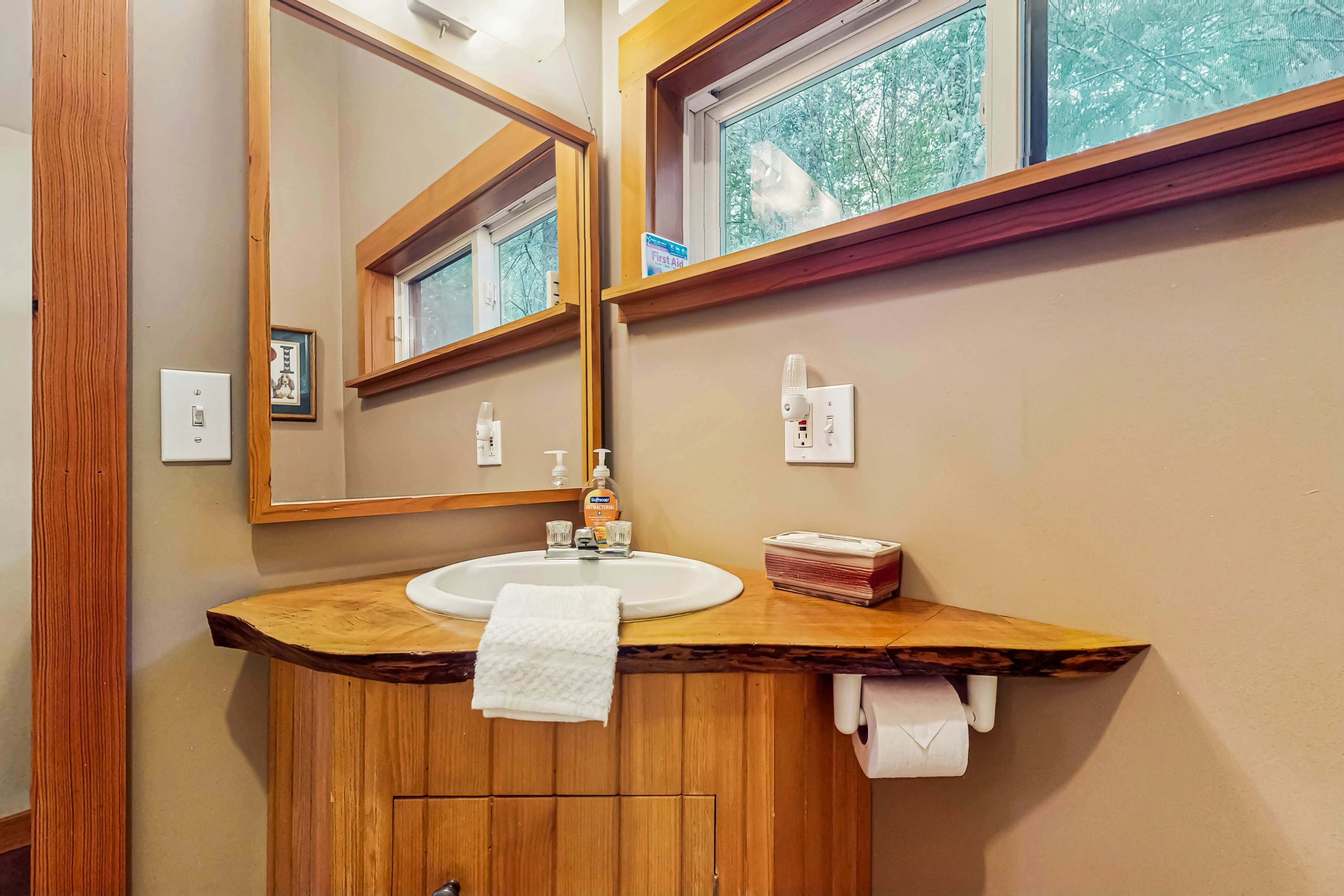 Island Artist Studio