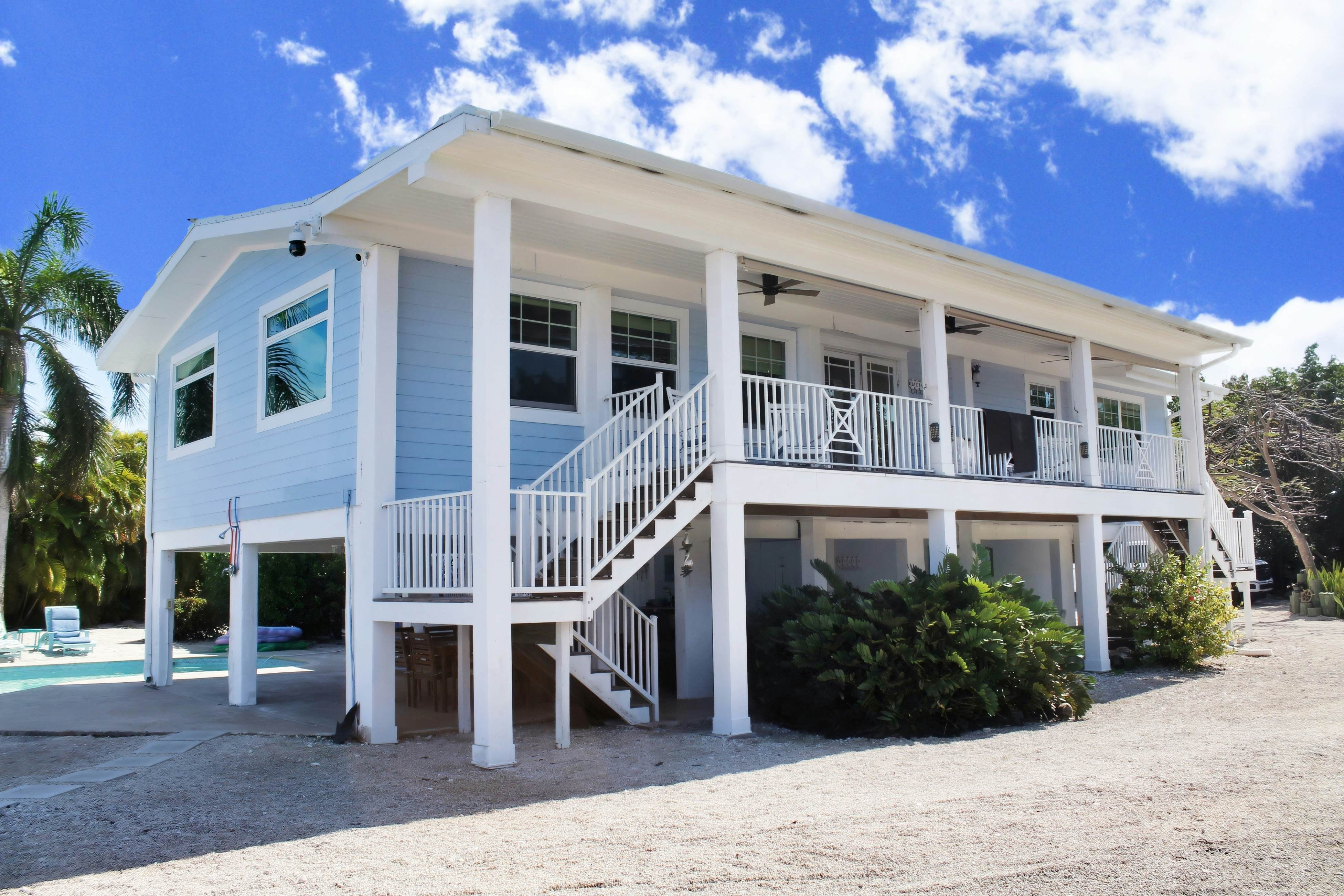 Bayfront Sunset Oasis