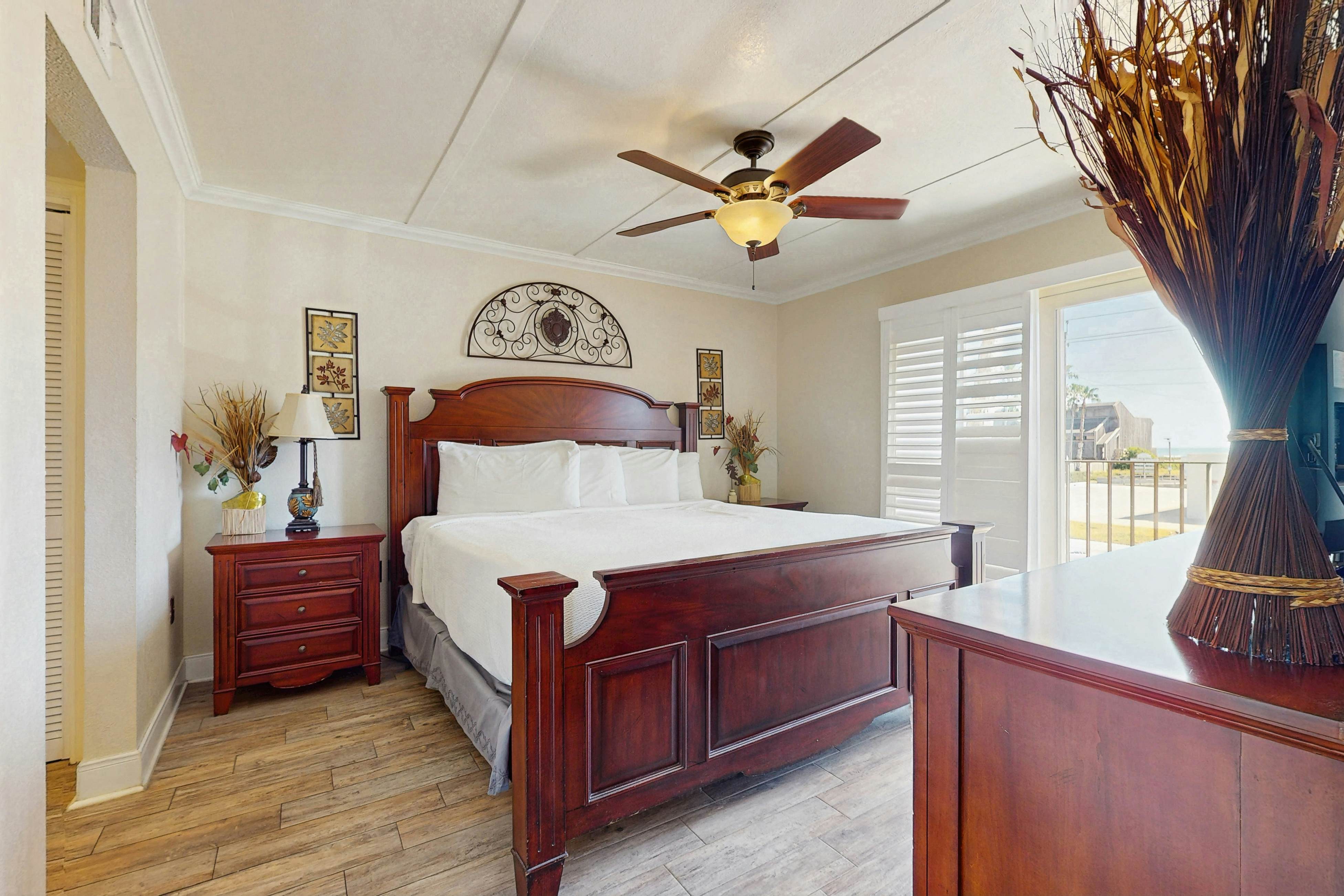 Beachview Condominiums #201