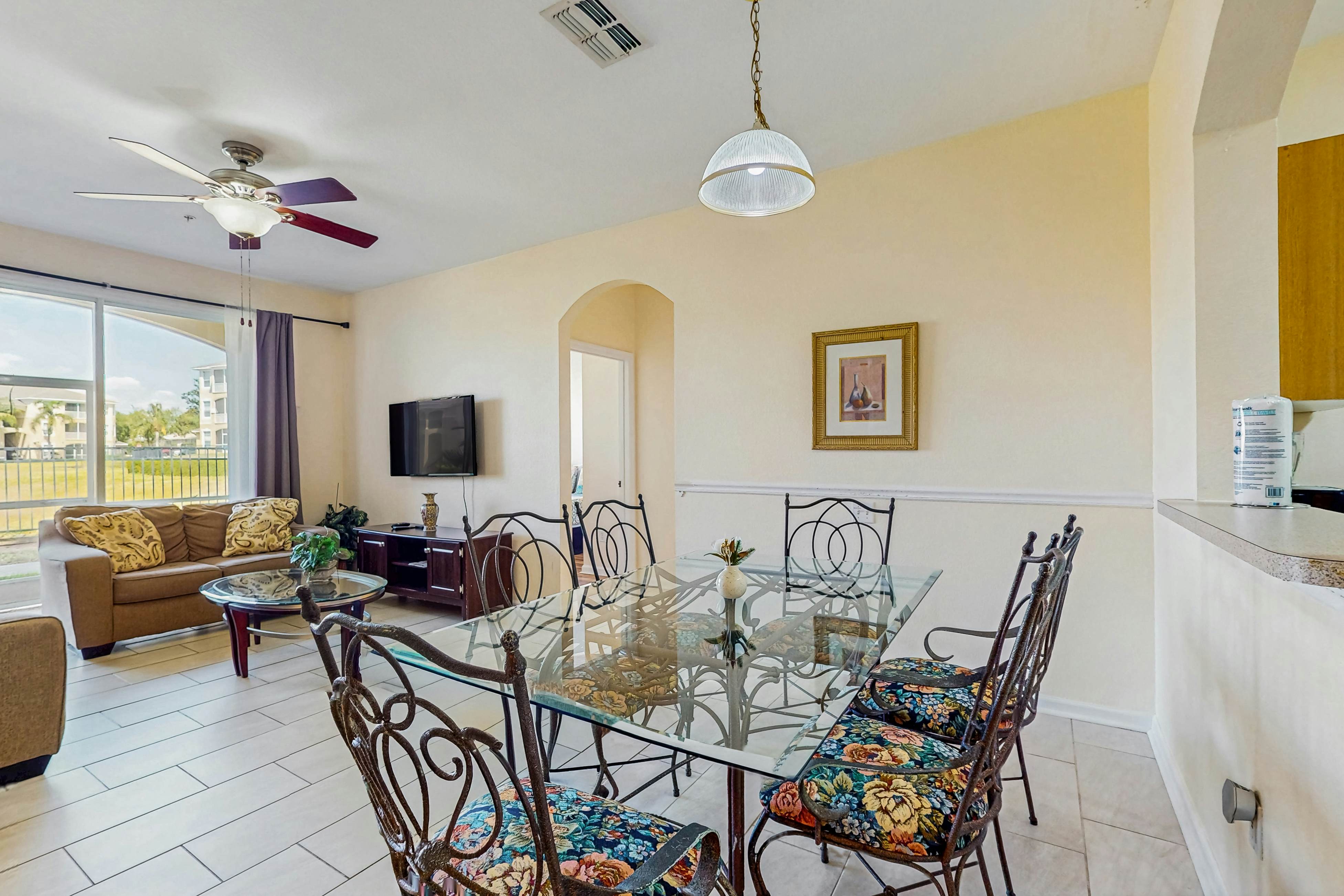 Coconut Cool - Windsor Palms