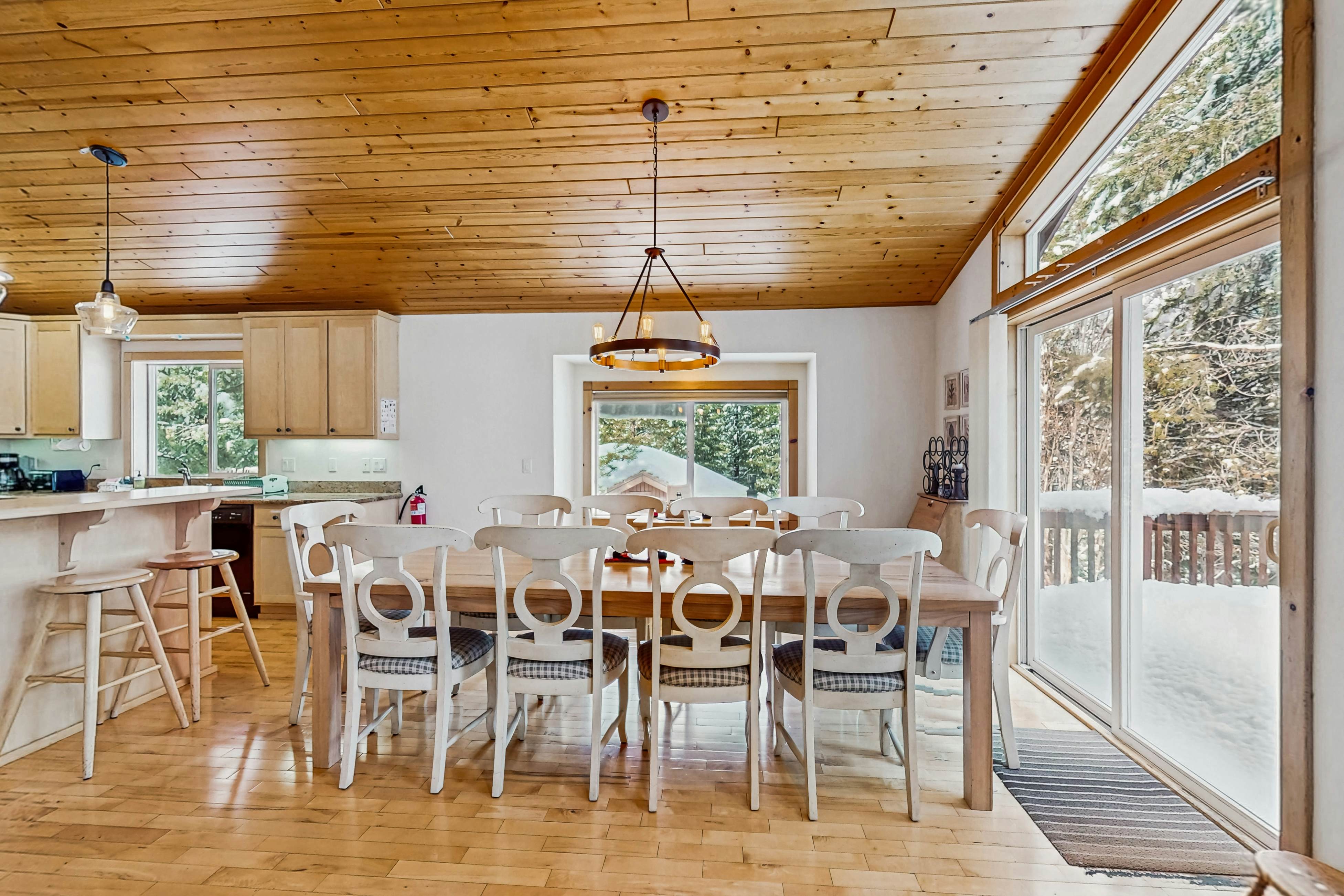 Inviting, Comfortable Mountain Home