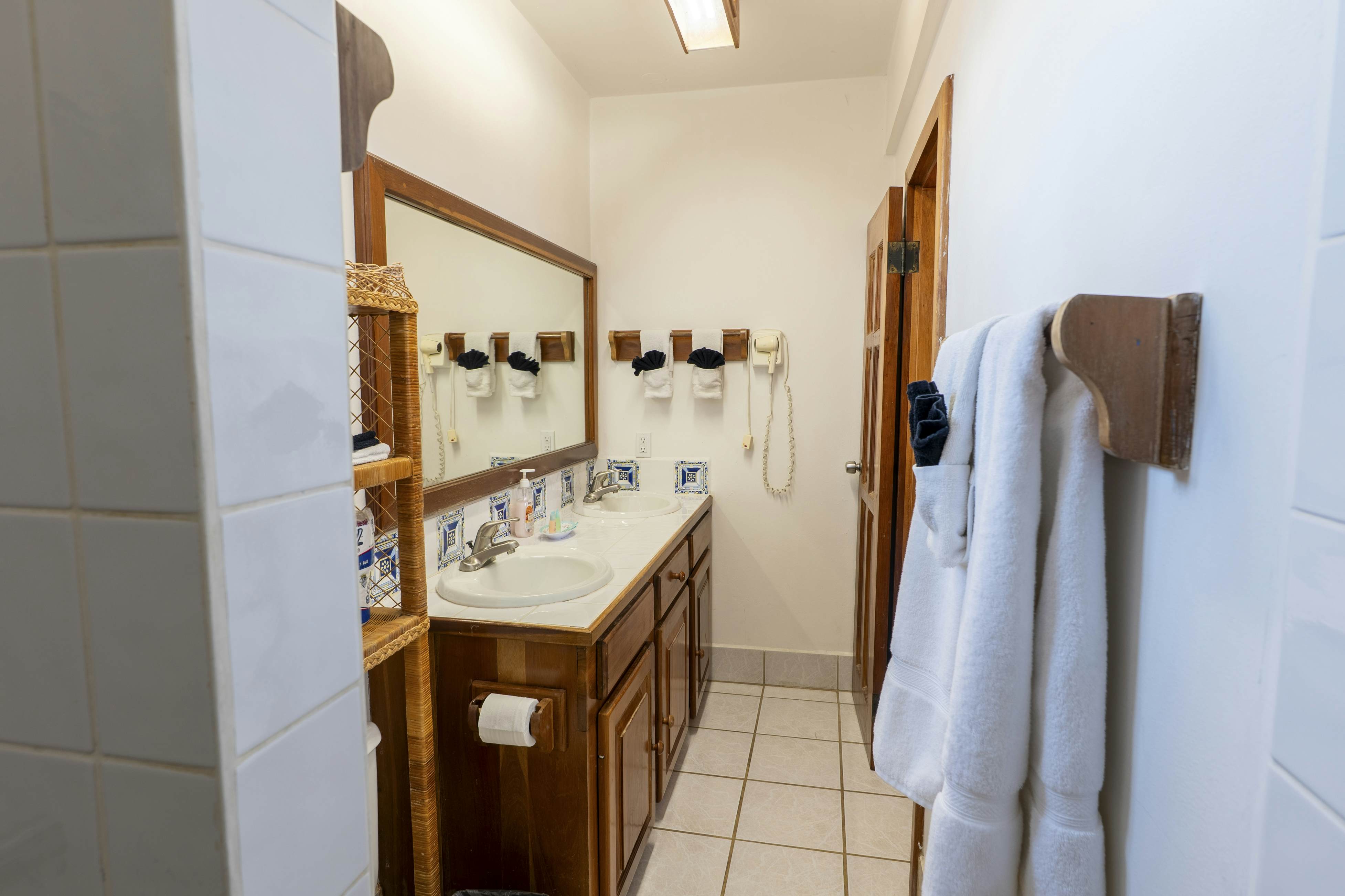 Cacao #18 at Caribe Island  -Gold Standard Certified