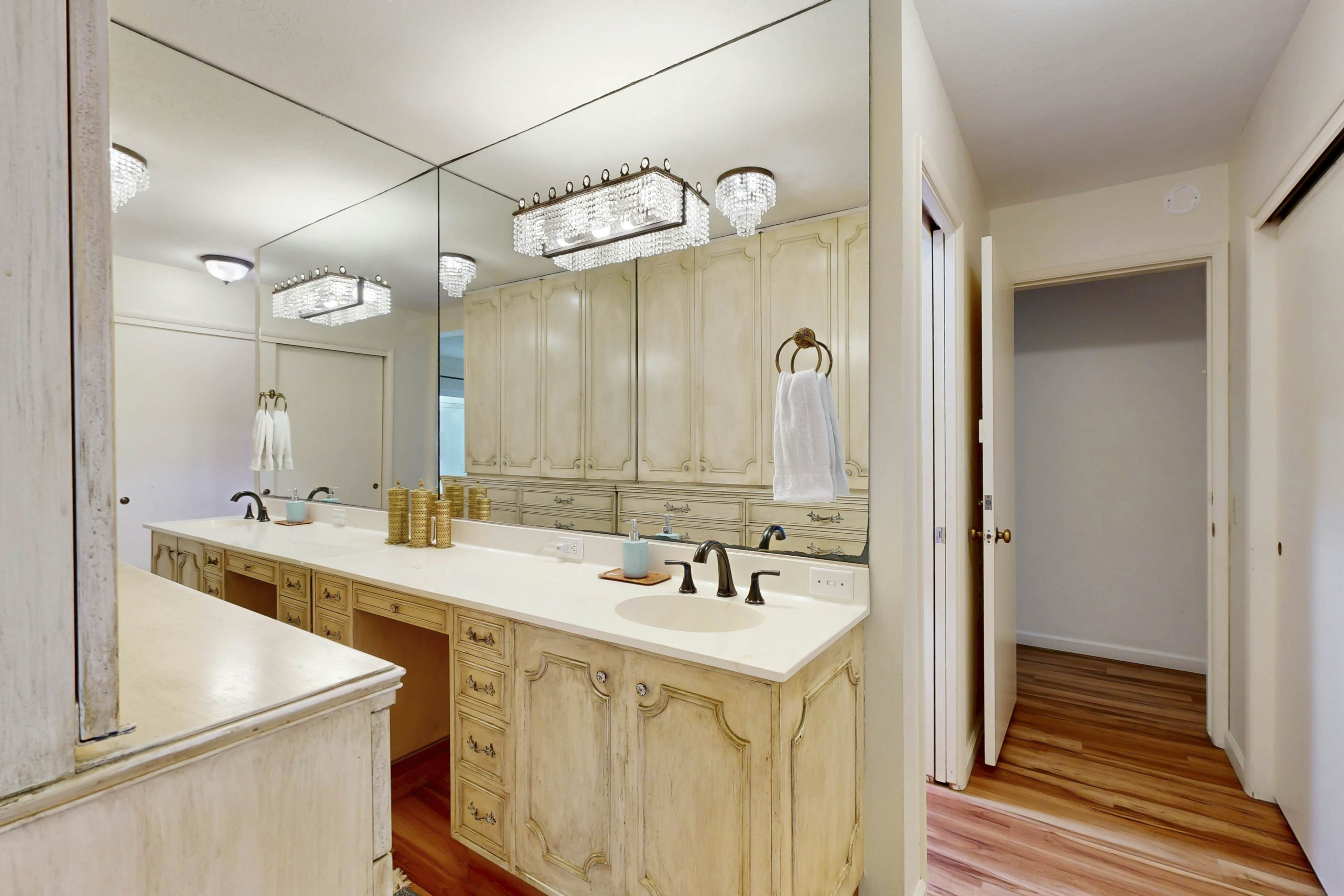 Nana's Vintage Beach House 