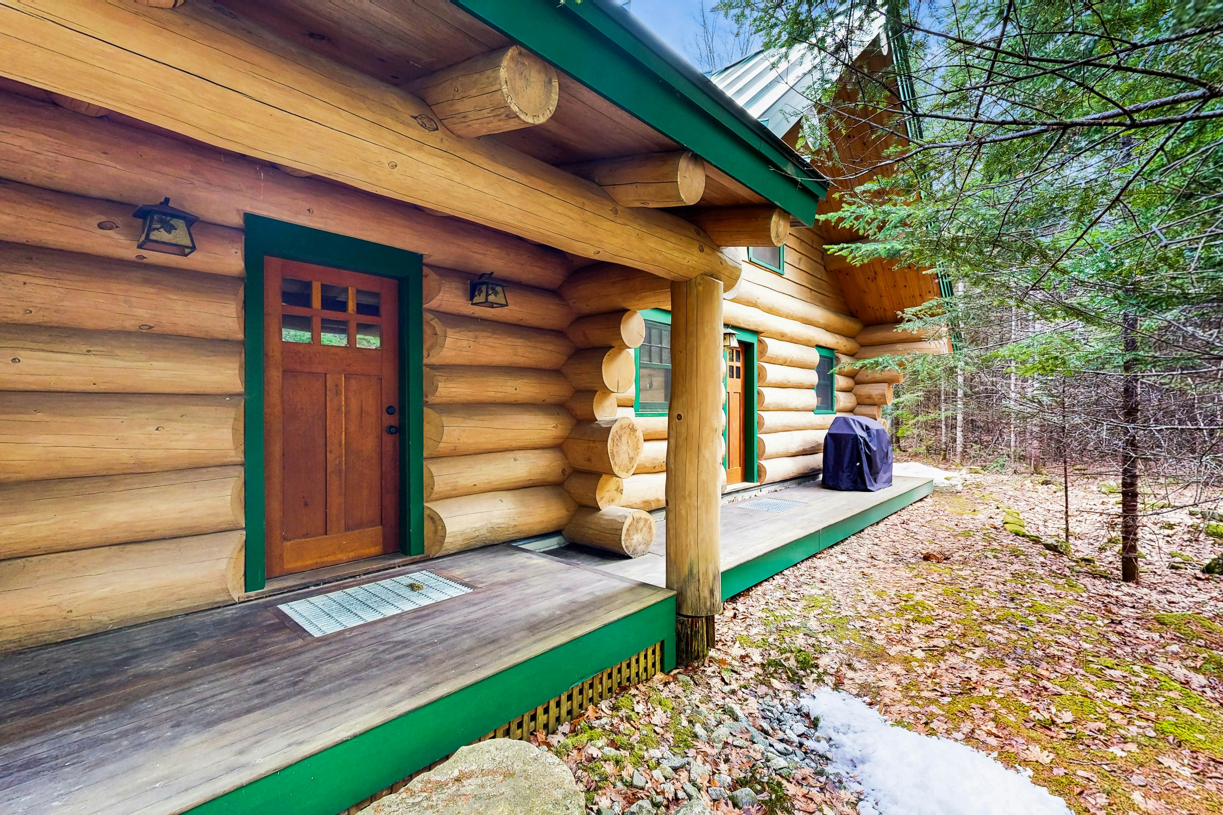 Eaglet Log Home