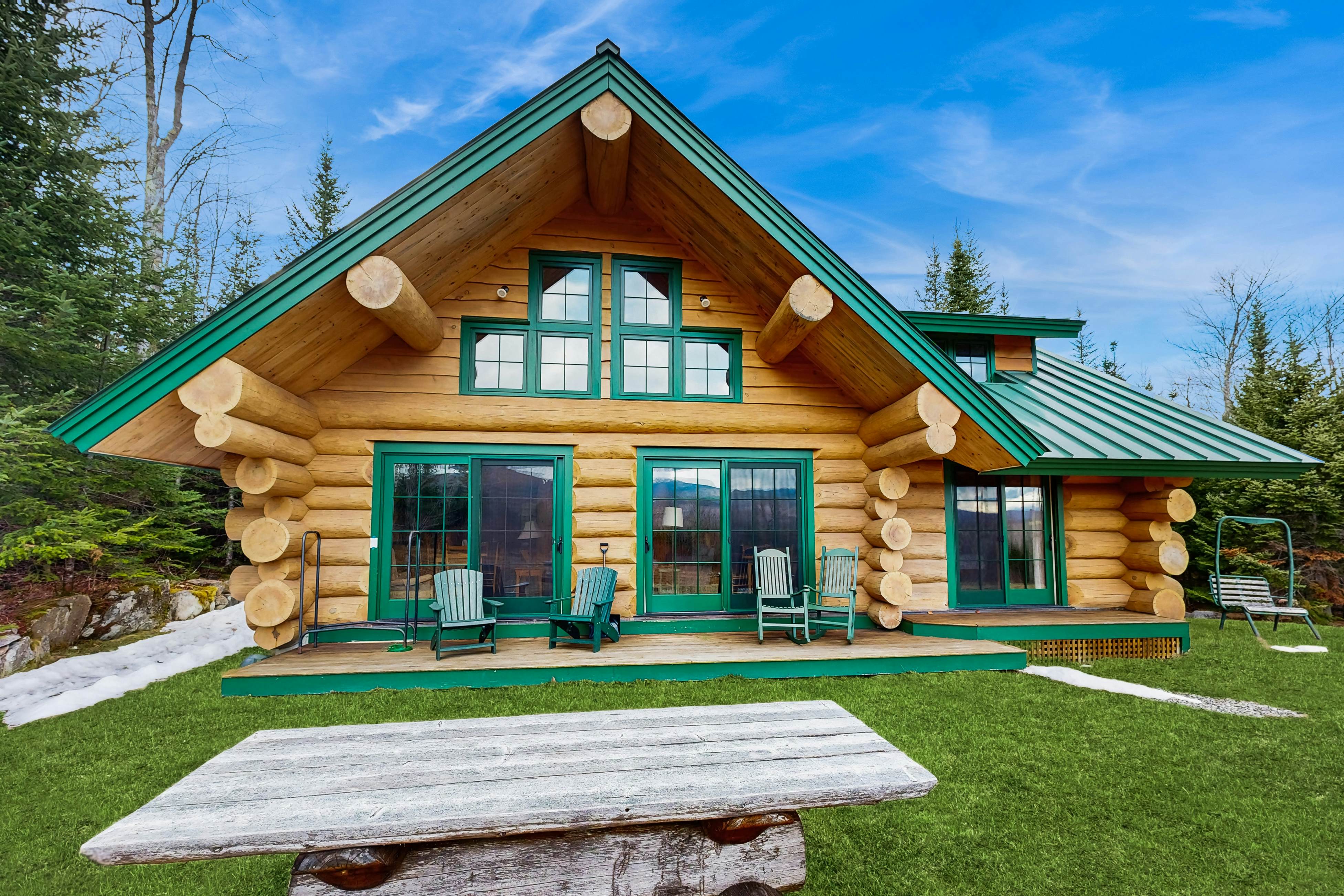 Eaglet Log Home