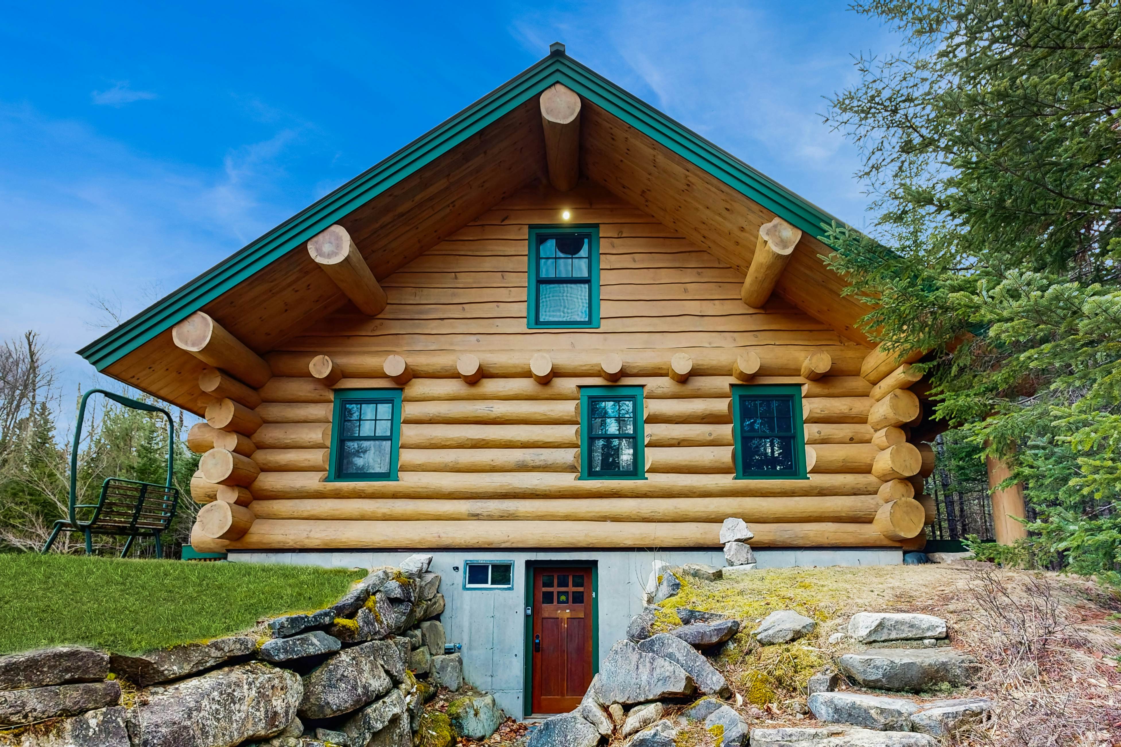 Eaglet Log Home