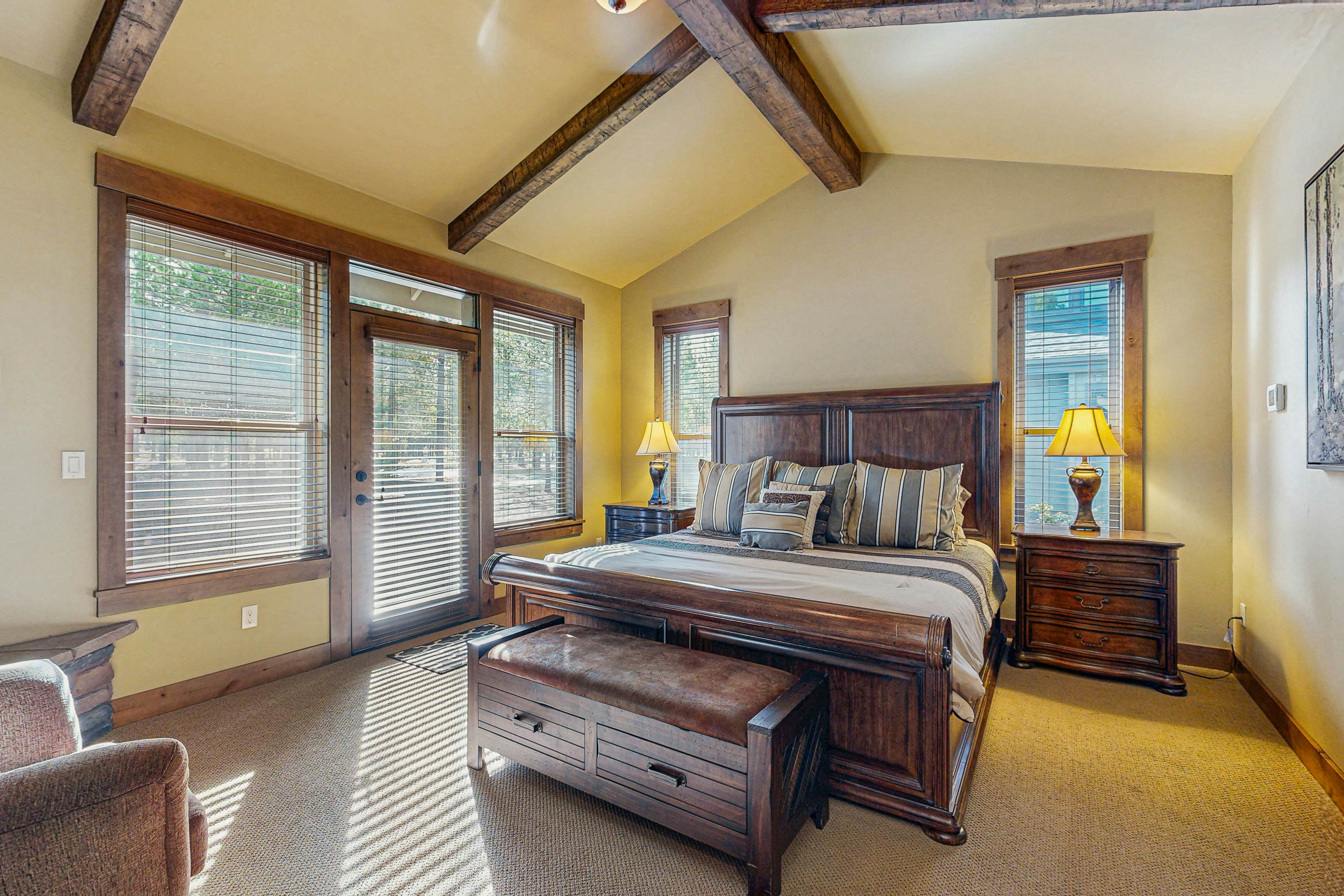 Luxury Home on Dancing Rock