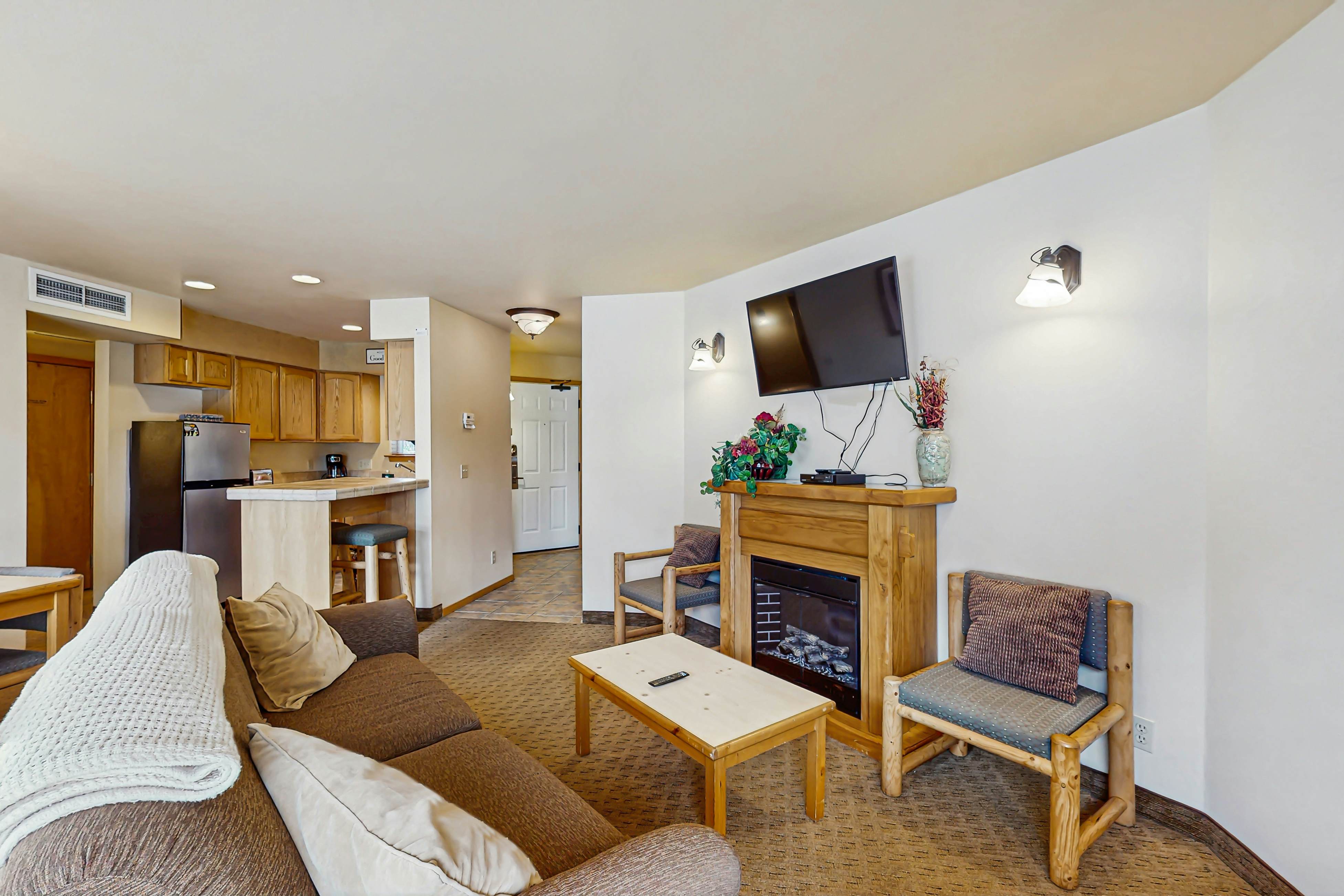 Icicle Village Resort 401 Aspen Abode