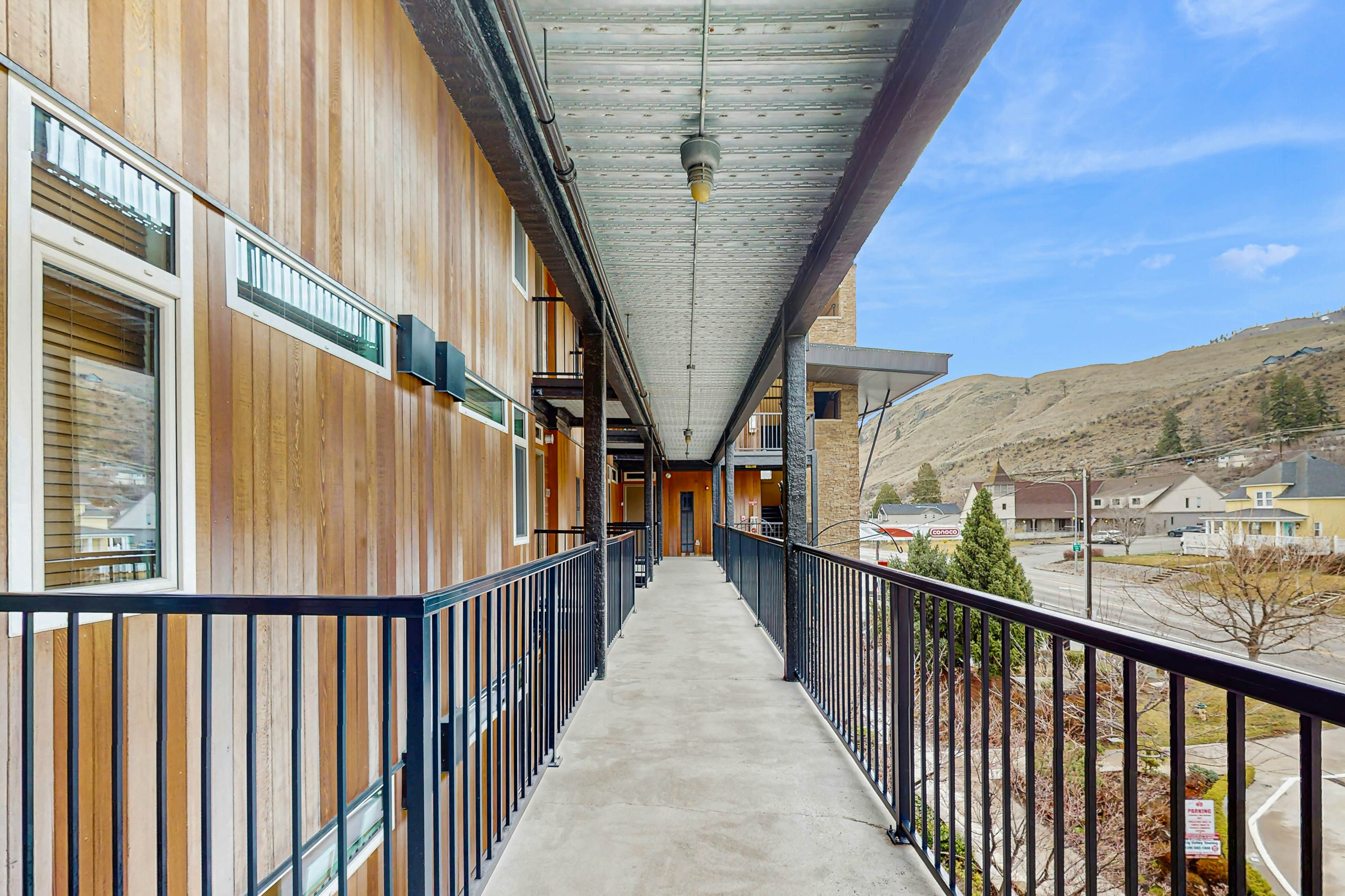 Chelan Resort Suites - Lakeside Serenity #309