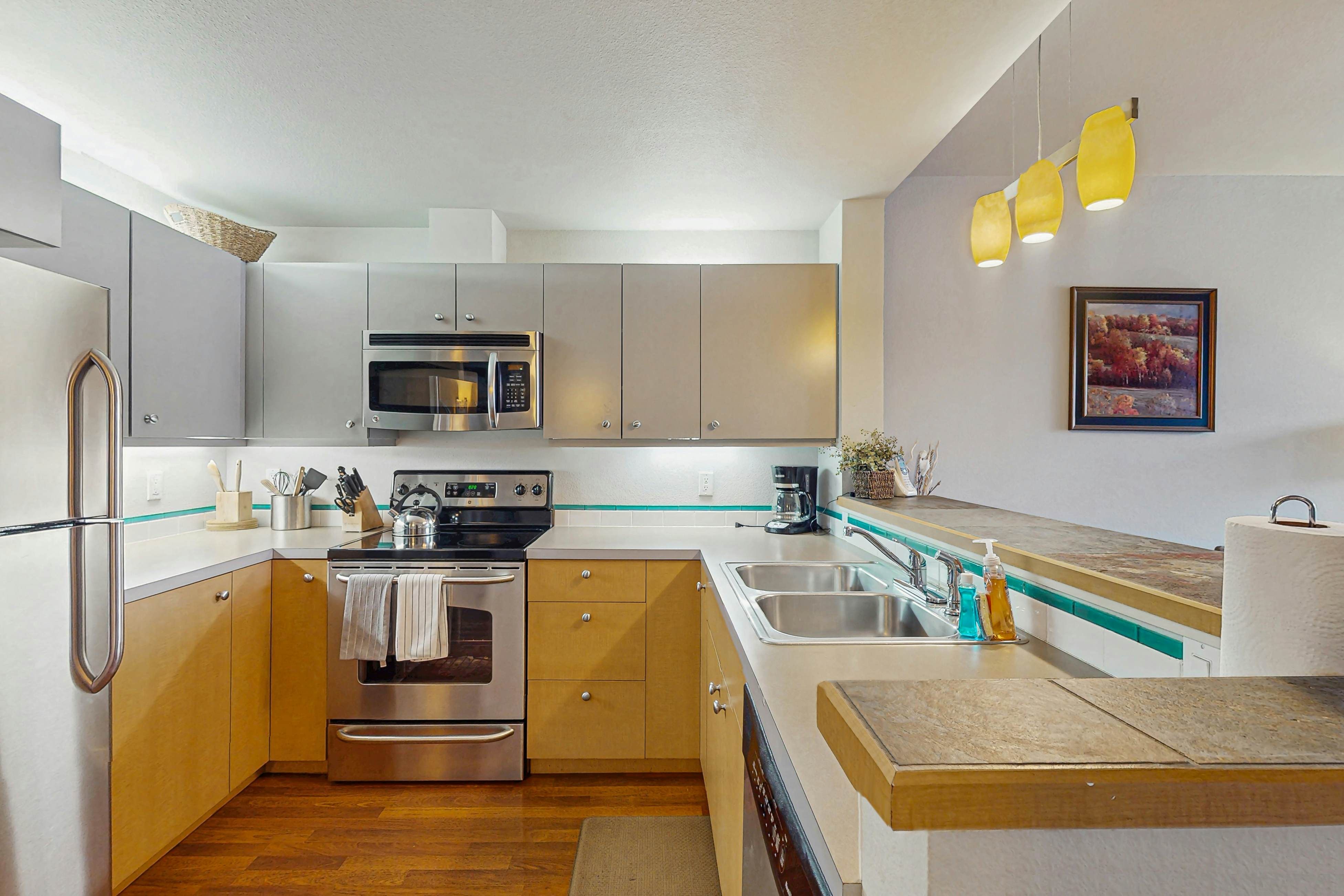 Chelan Resort Suites - Lakeside Serenity #309