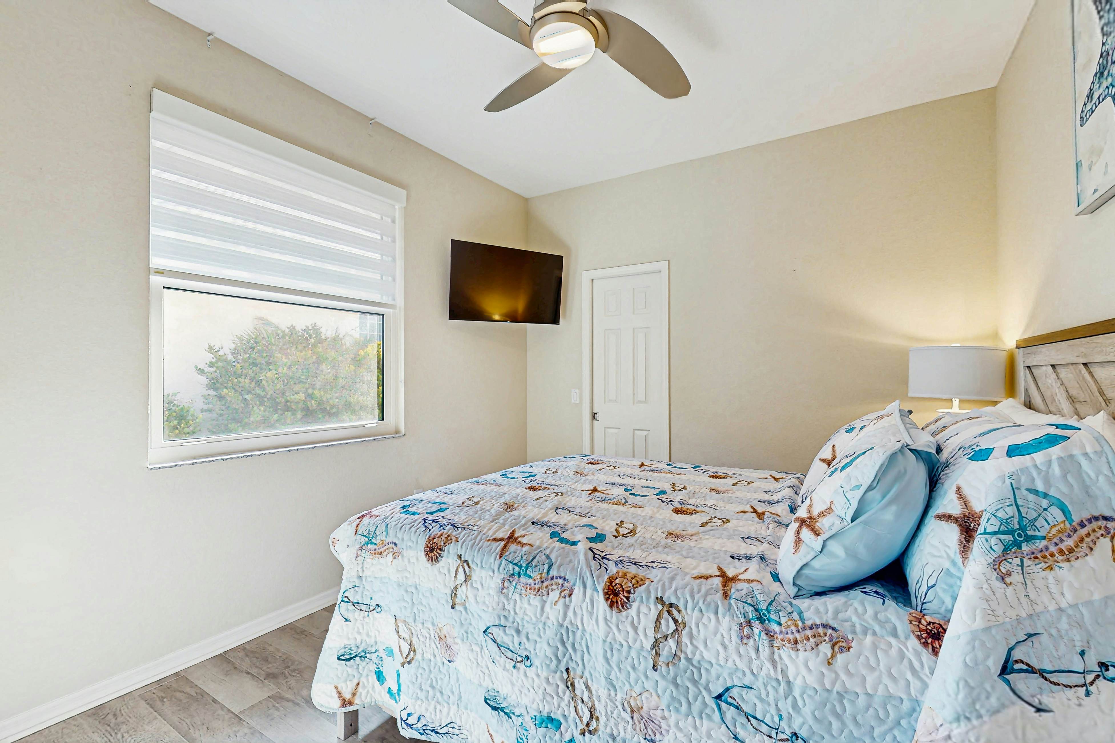 Paradise Palms of the Florida Gulf