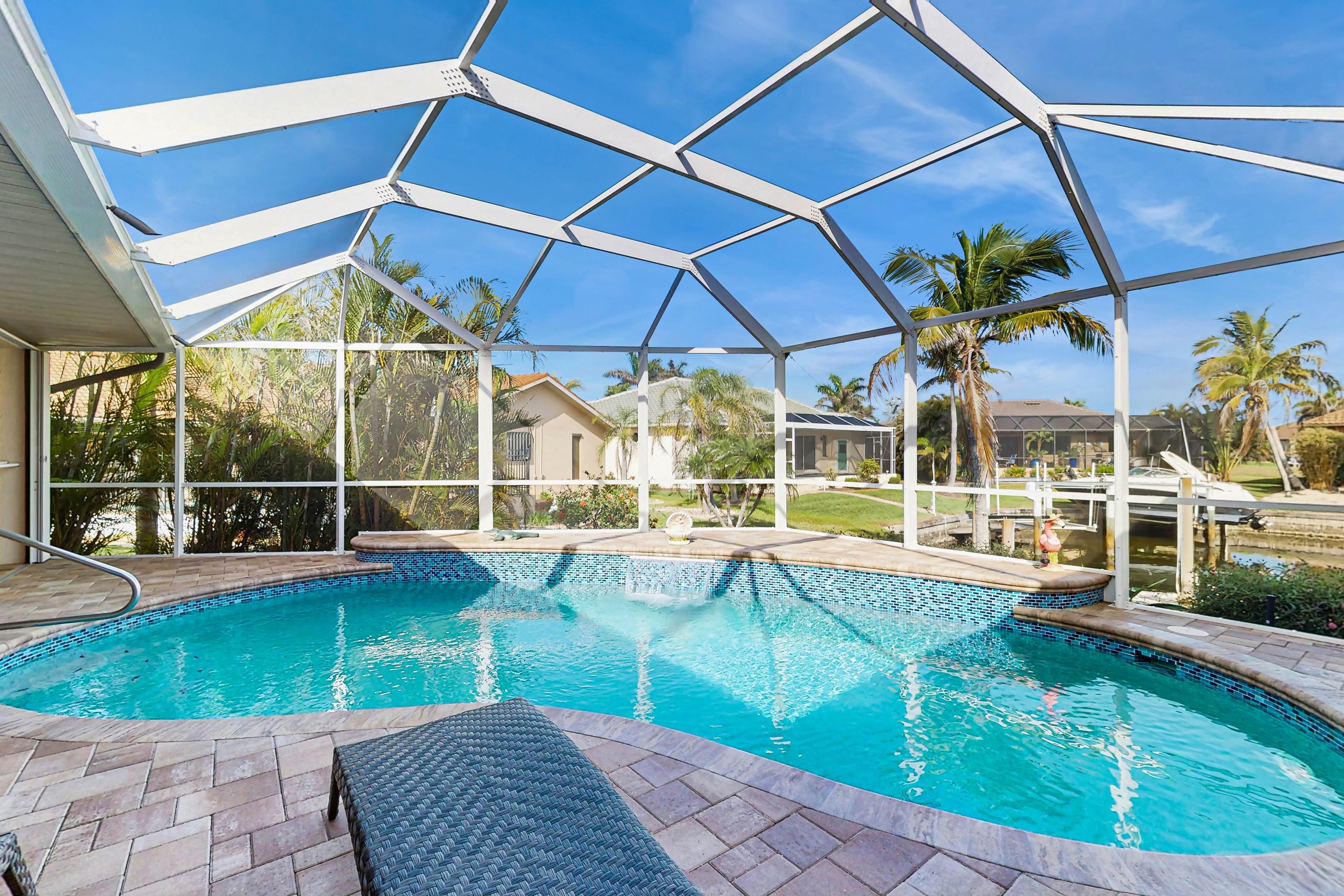 Paradise Palms of the Florida Gulf