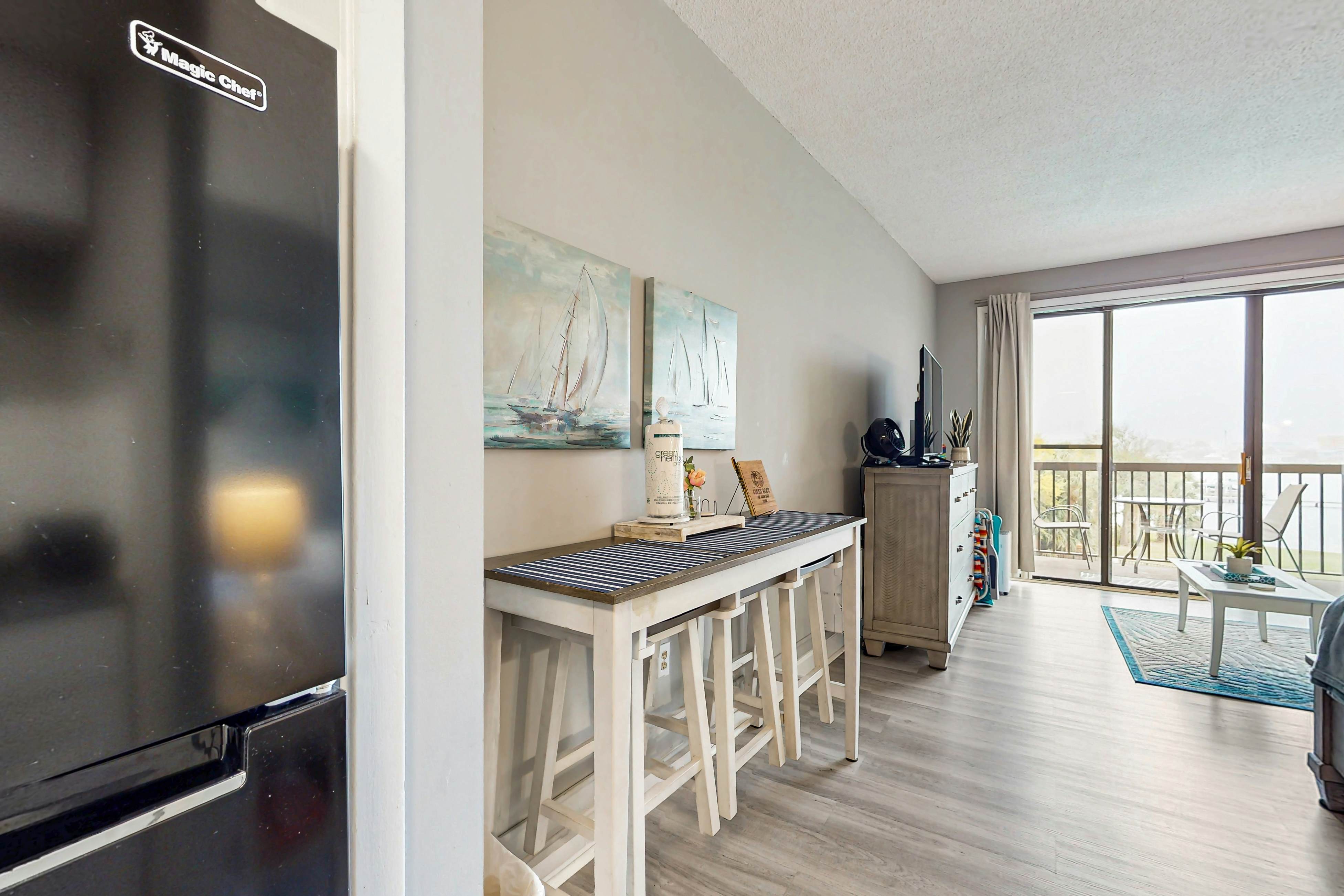 Pirates Bay B315 - Bayfront Beauty