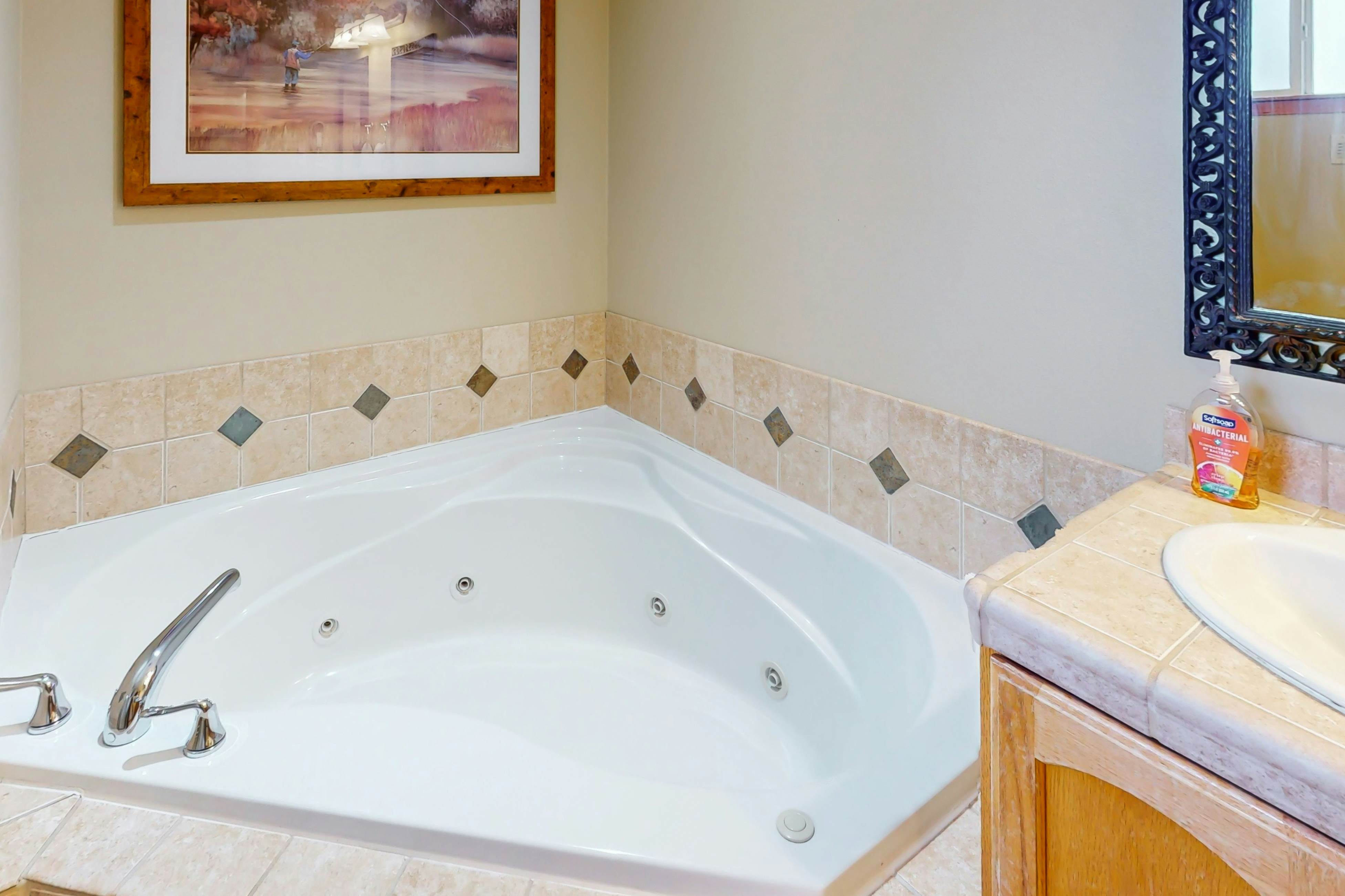 Icicle Village Resort 508 - Alpine Aurora