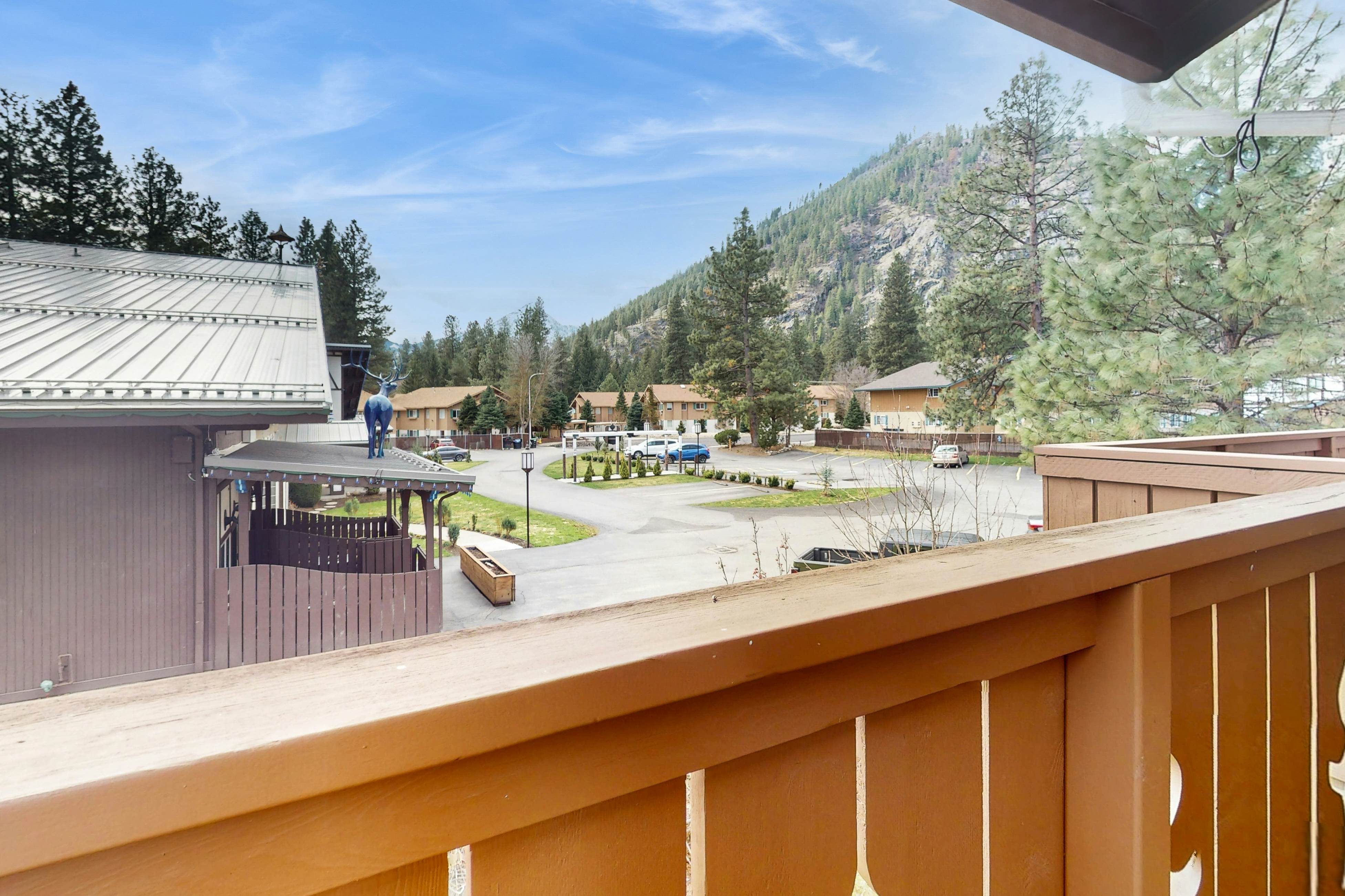 Icicle Village Resort 508 - Alpine Aurora