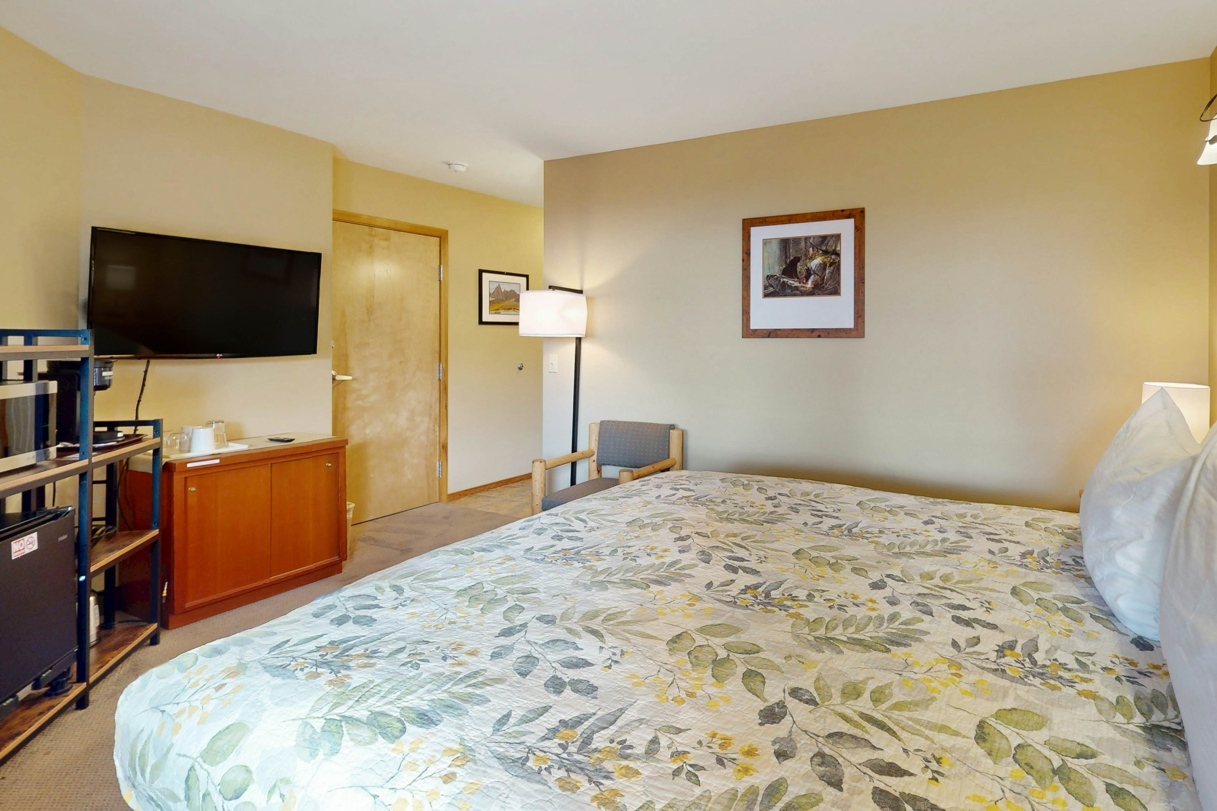 Icicle Village Resort 508 - Alpine Aurora