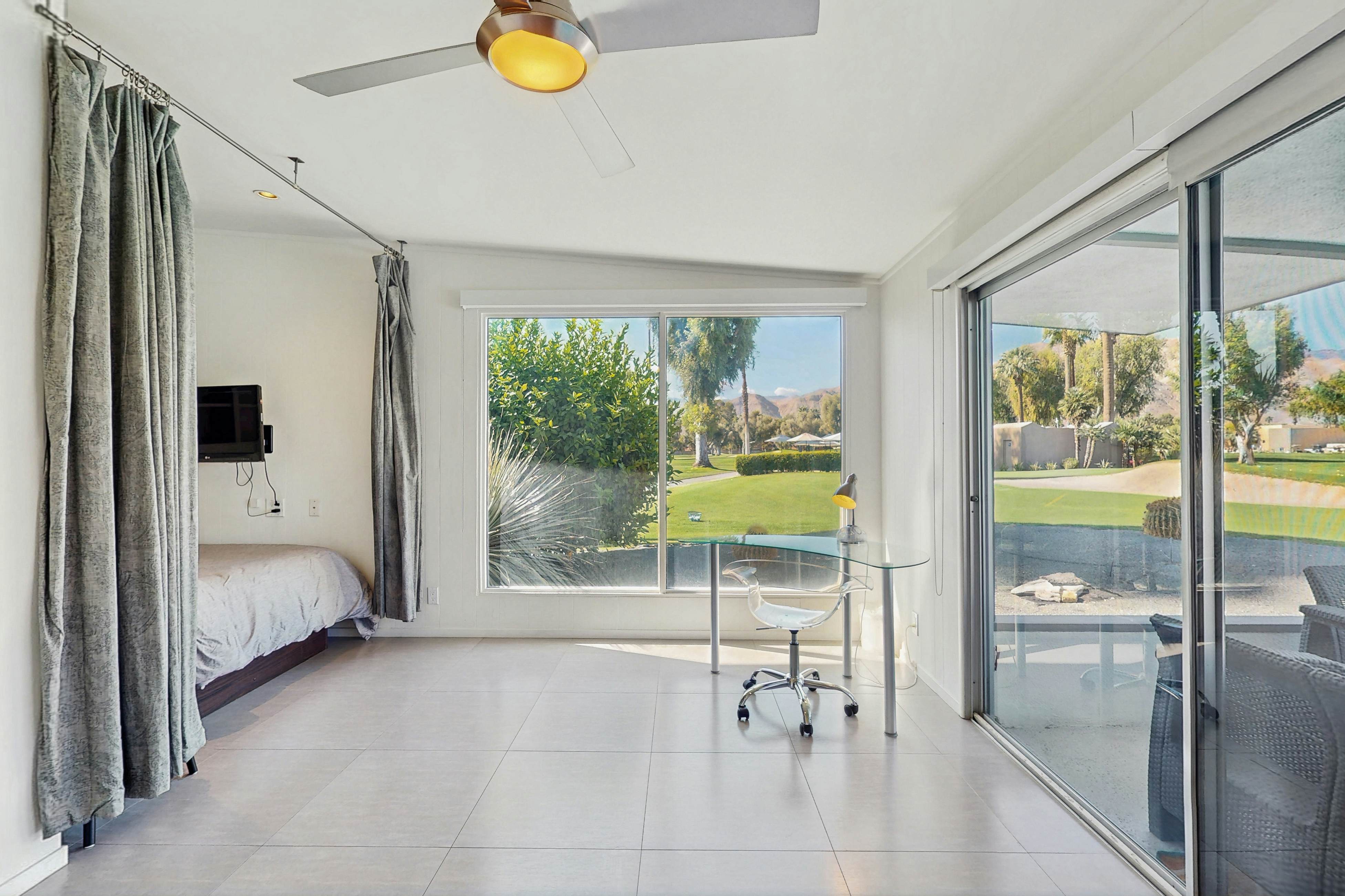 Mod Reflections at Tamarisk