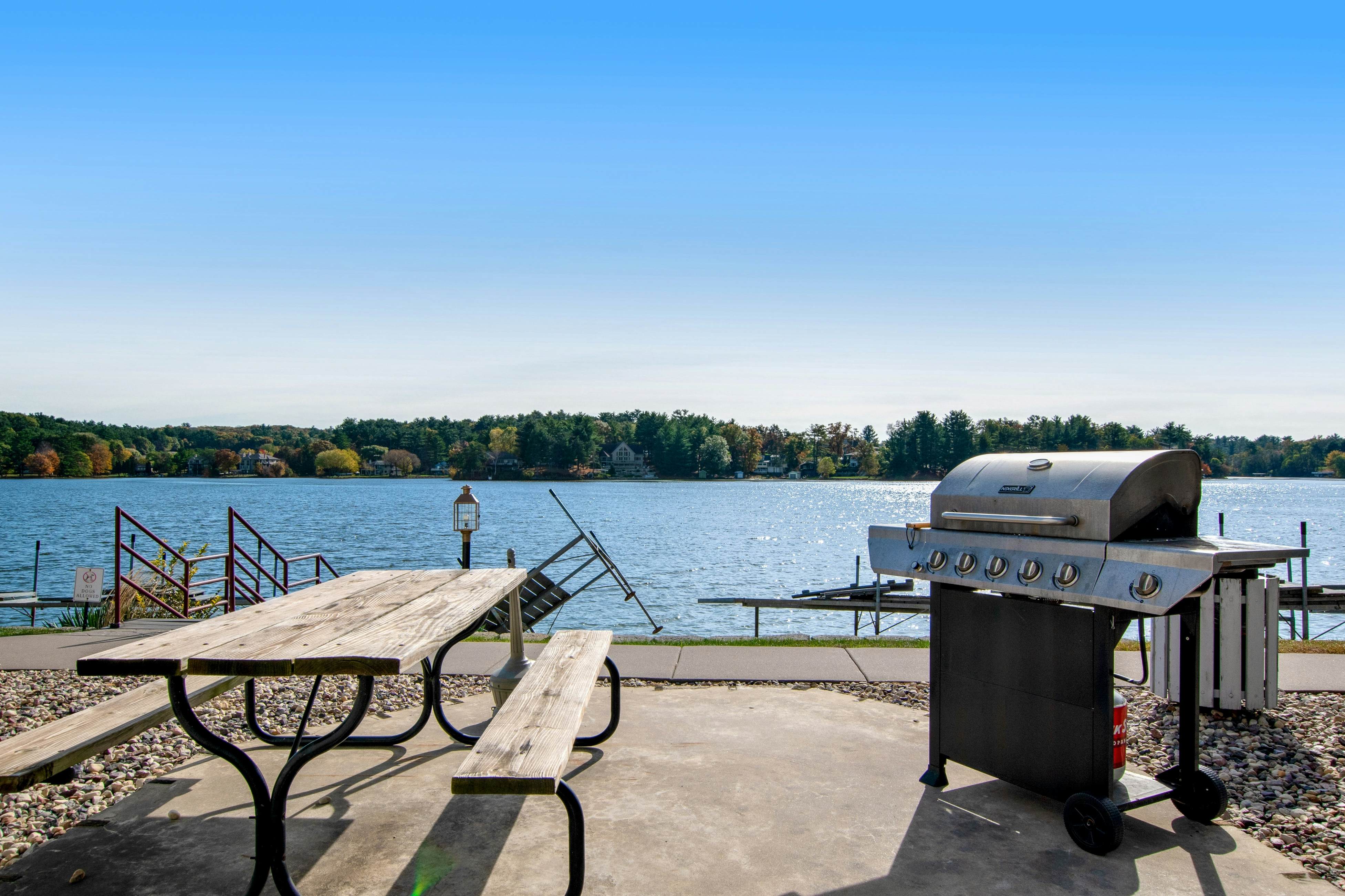 Lighthouse Cove Condo Resort Unit 418 