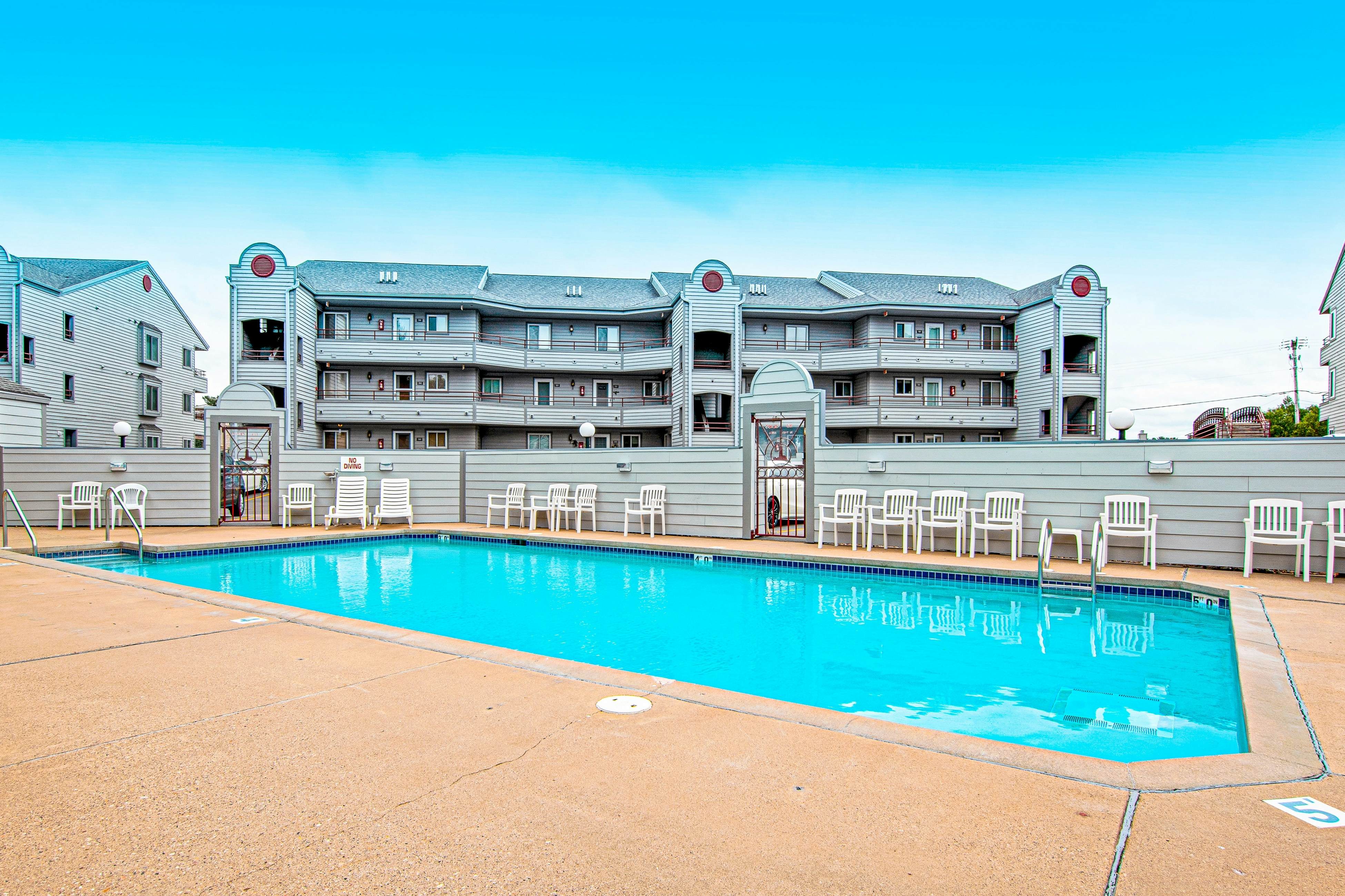 Lighthouse Cove Condo Resort Unit 418 