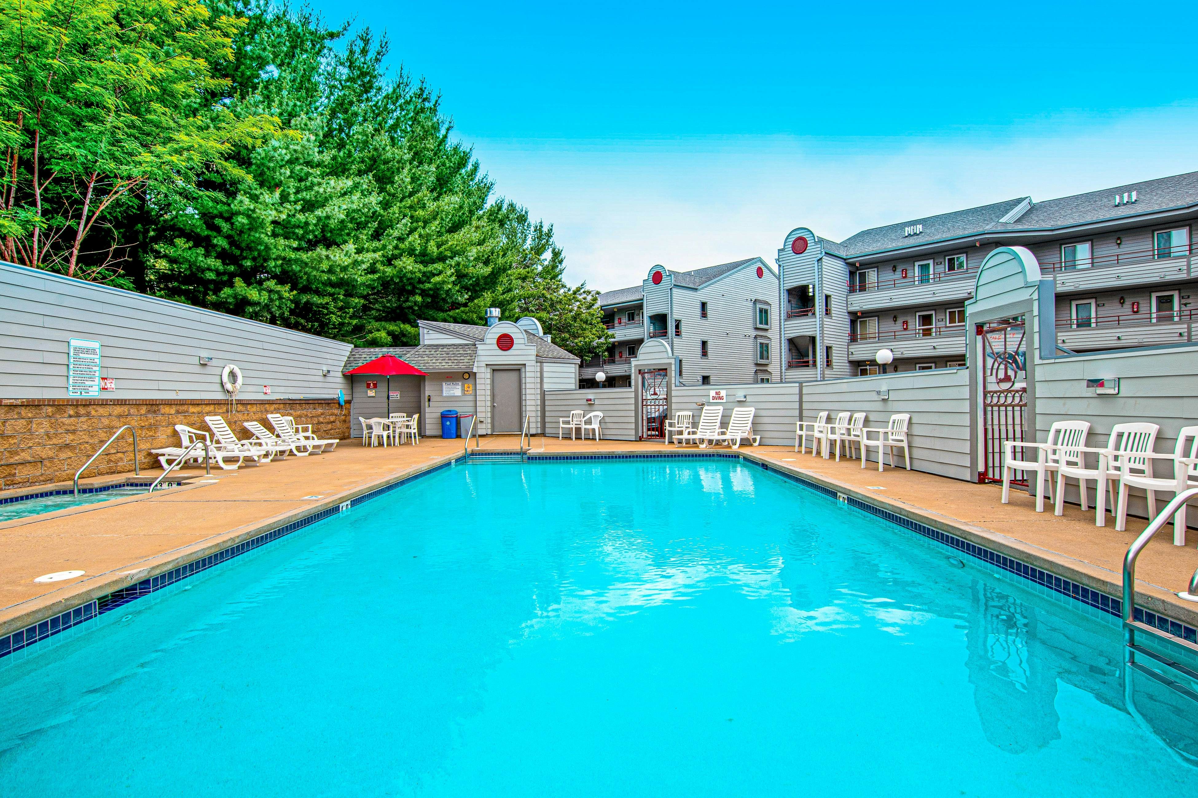 Lighthouse Cove Condo Resort Unit 418 