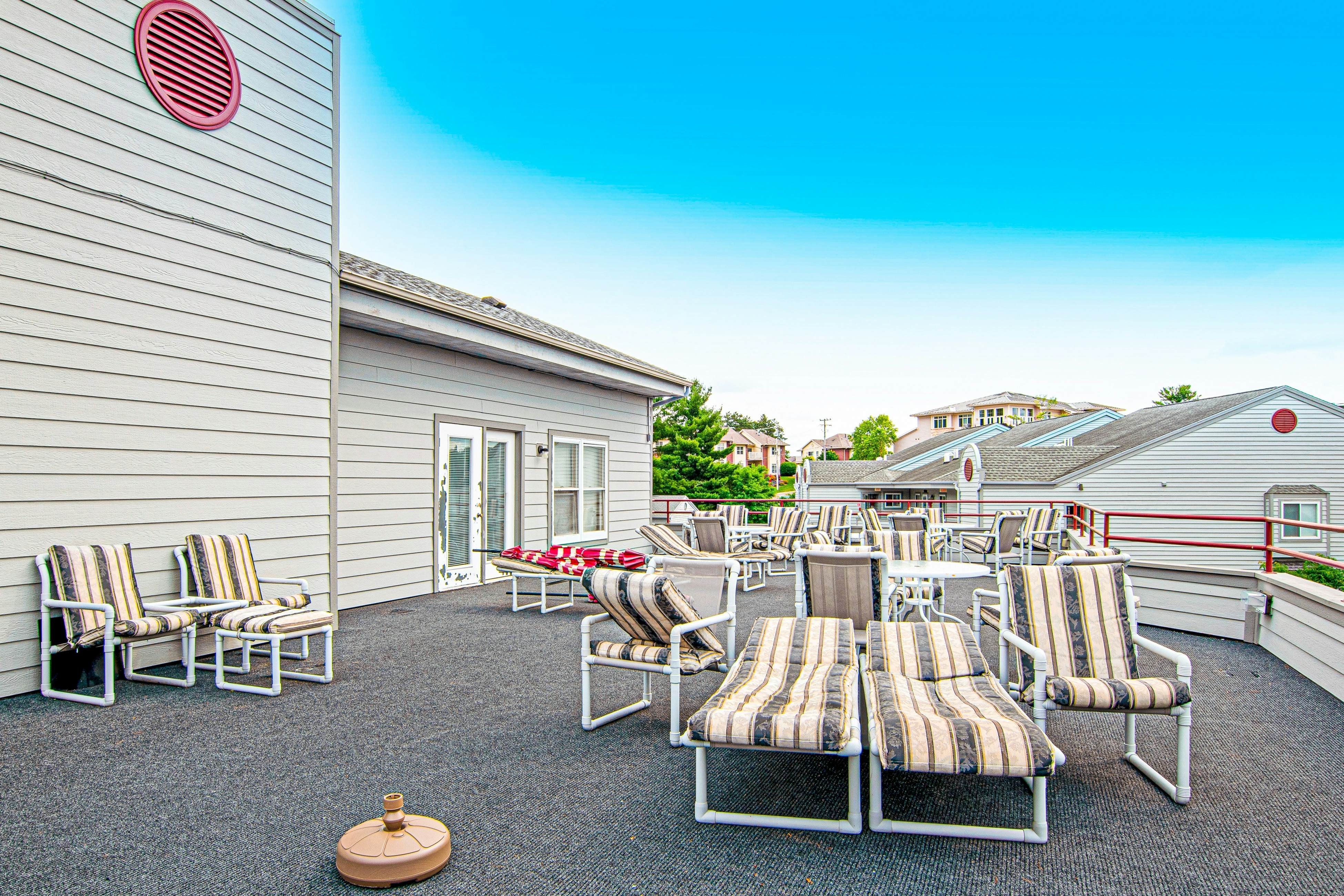 Lighthouse Cove Condo Resort Unit 418 