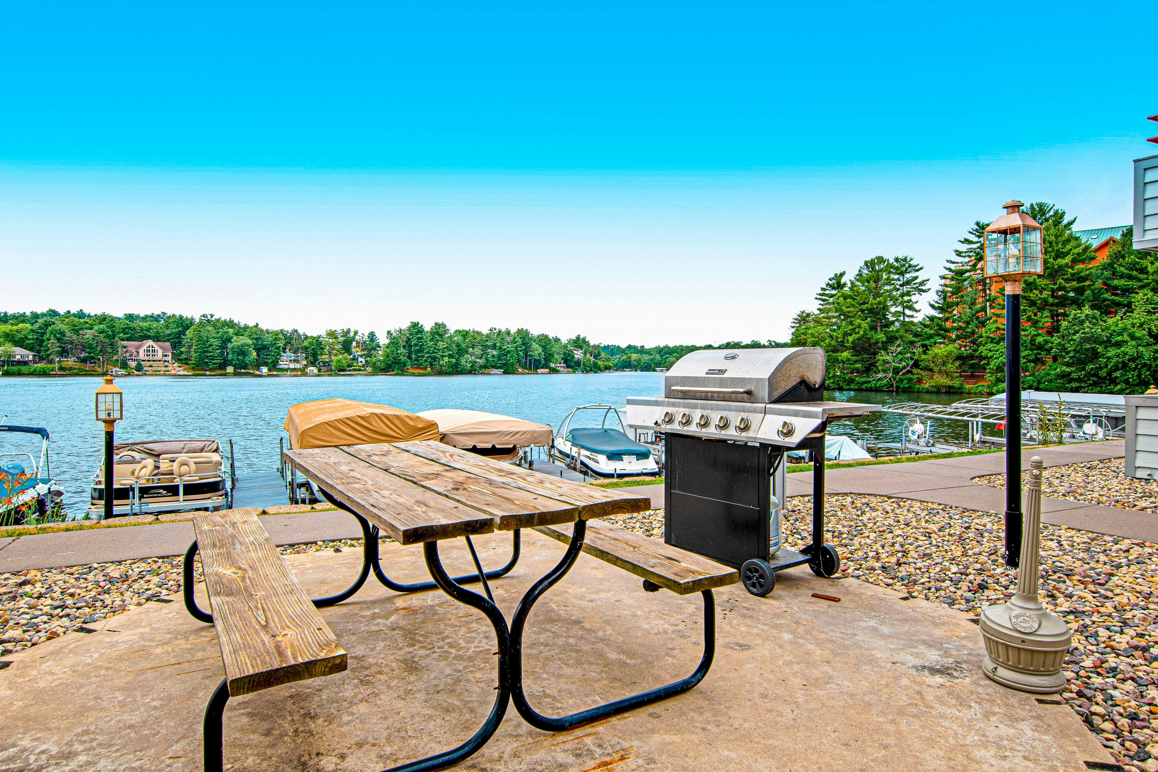 Lighthouse Cove Condo Resort Unit 418 