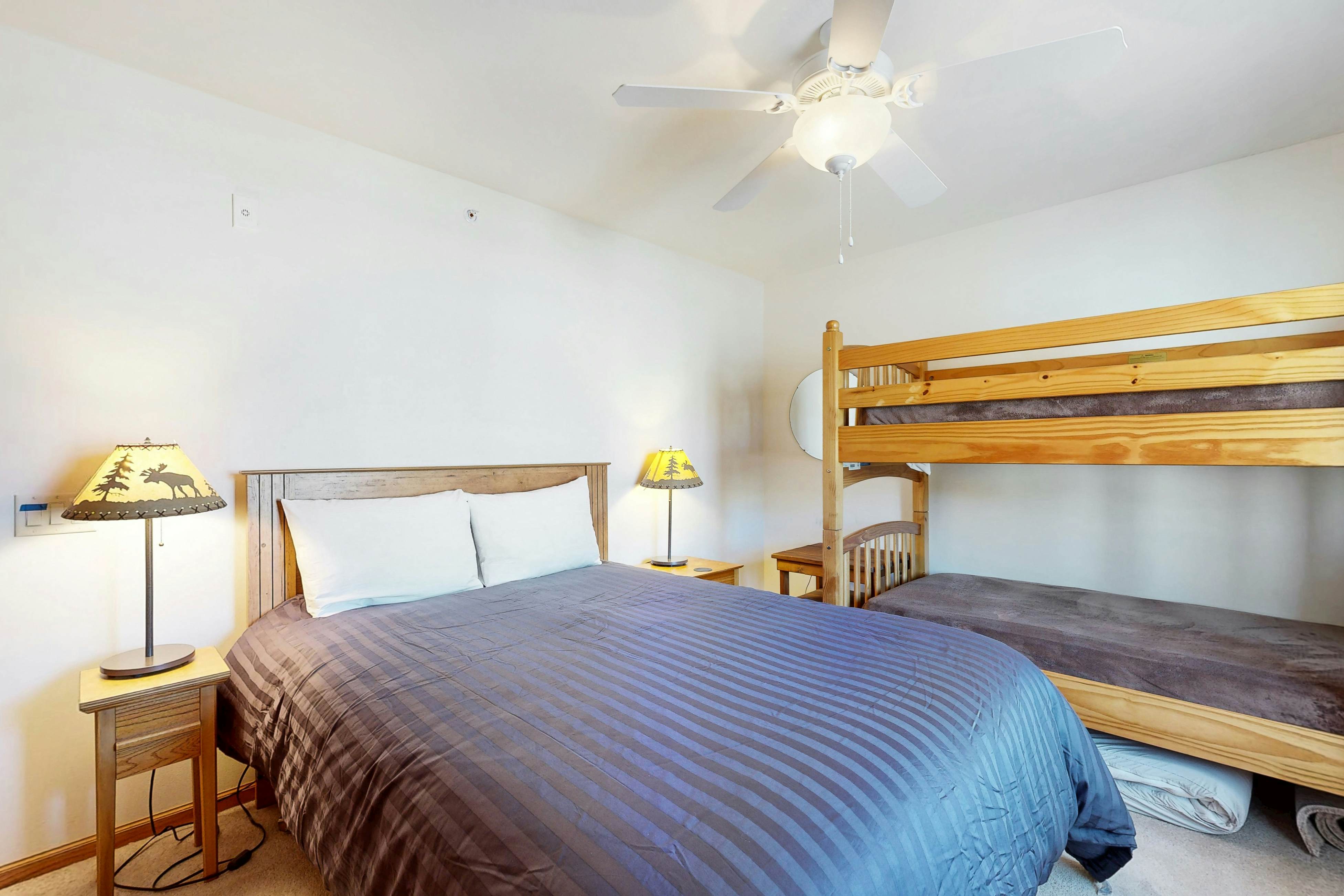 Lighthouse Cove Condo Resort Unit 418 