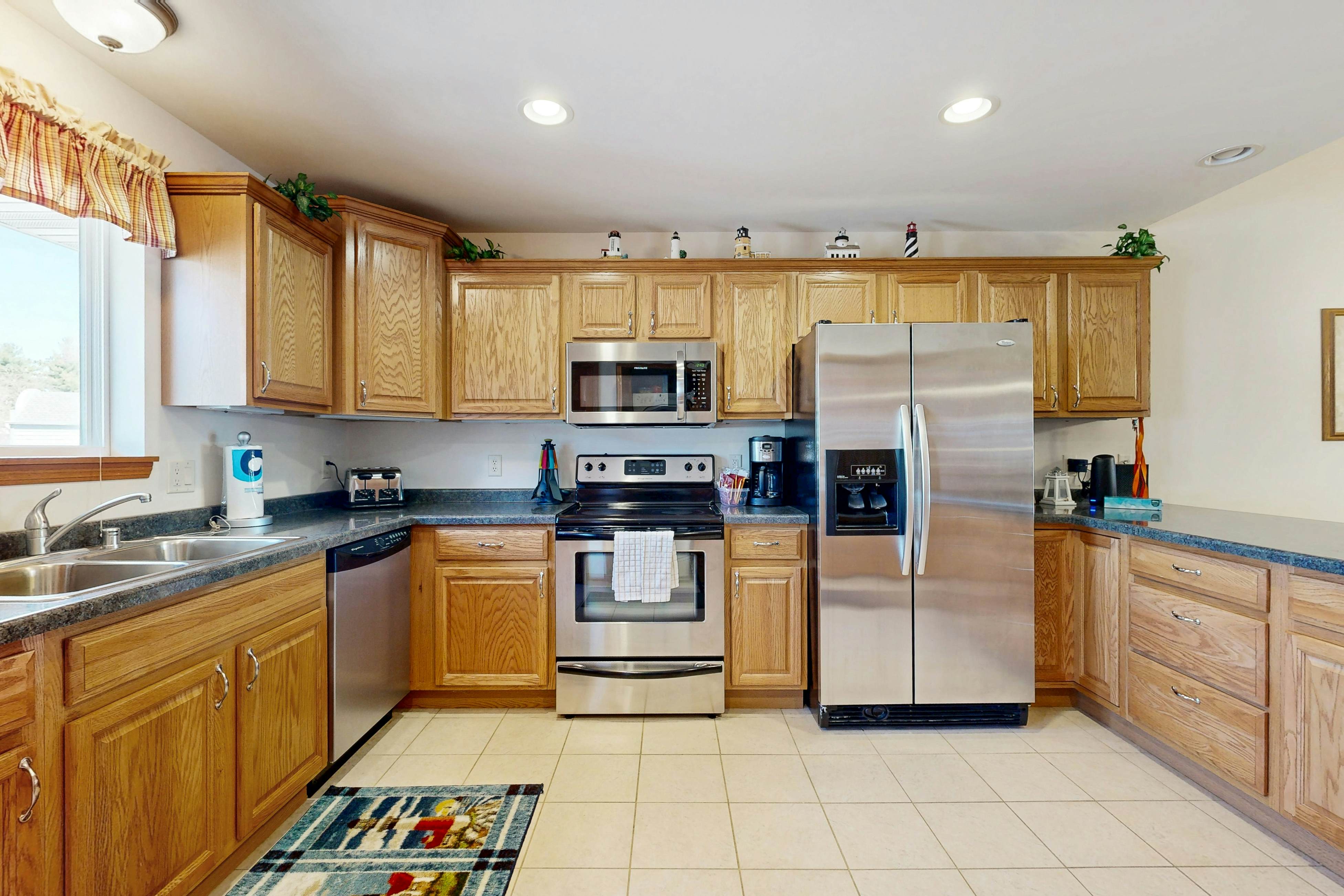 Lighthouse Cove Condo Resort Unit 418 