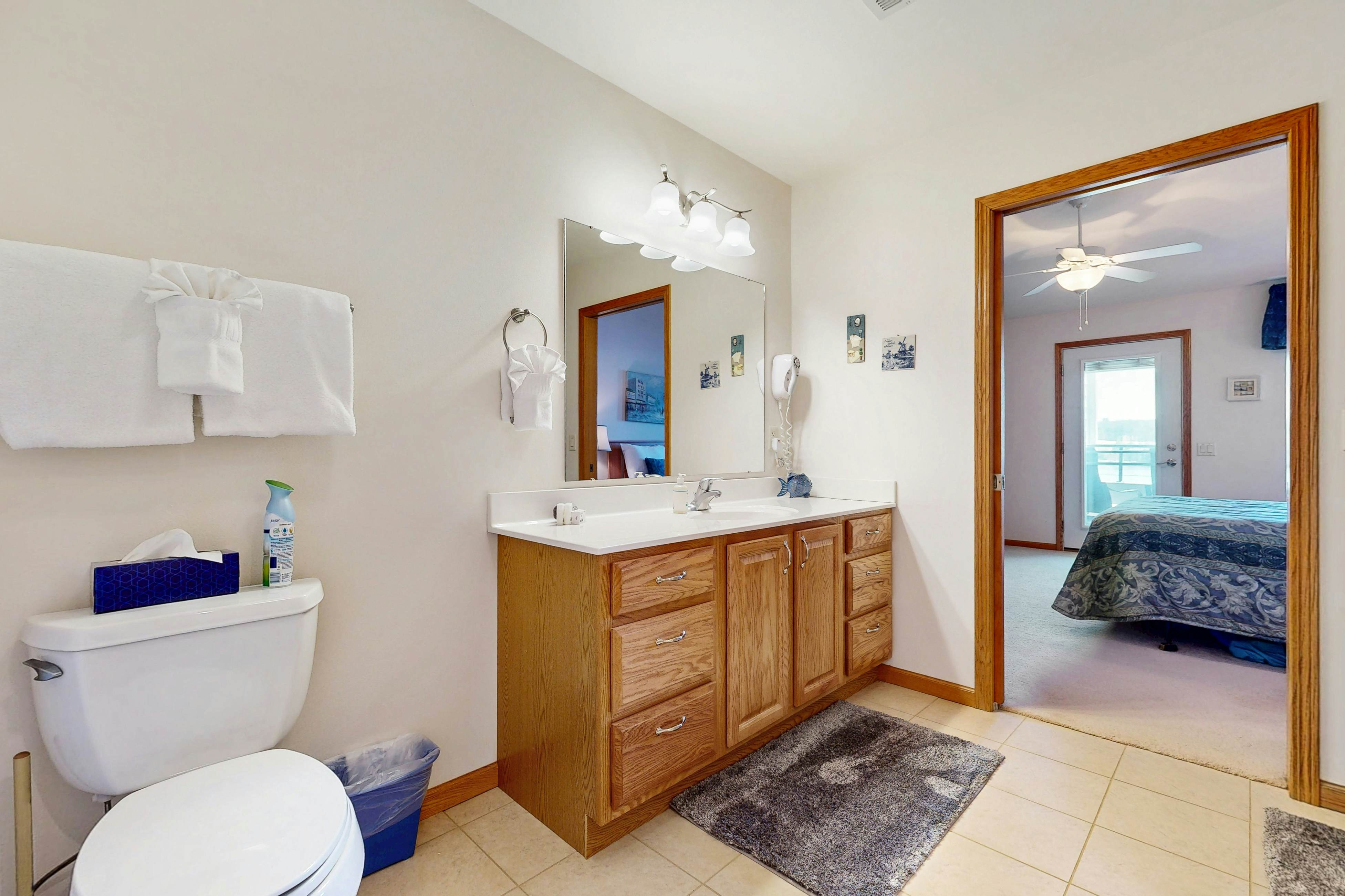 Lighthouse Cove Condo Resort Unit 418 