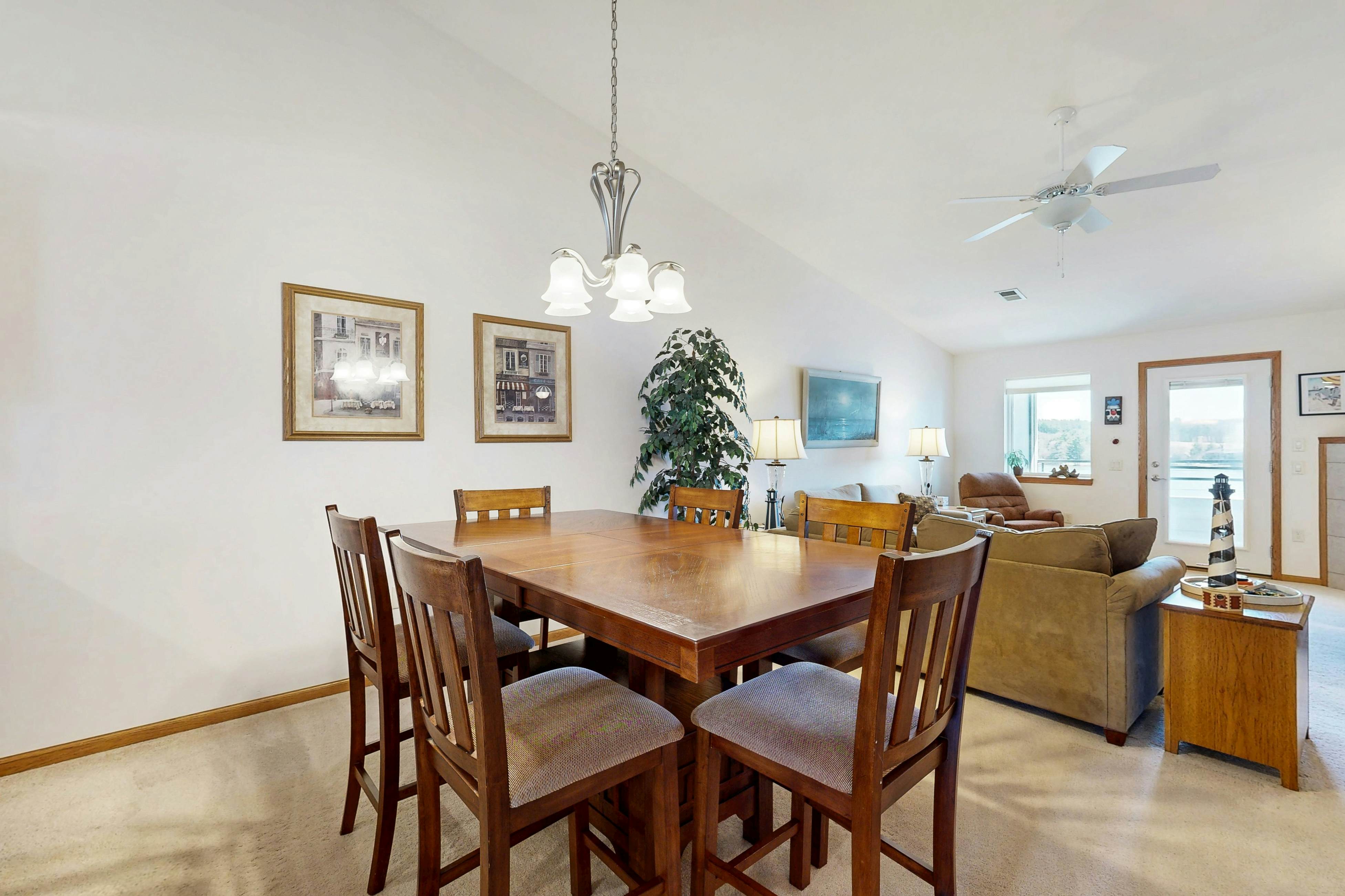 Lighthouse Cove Condo Resort Unit 418 